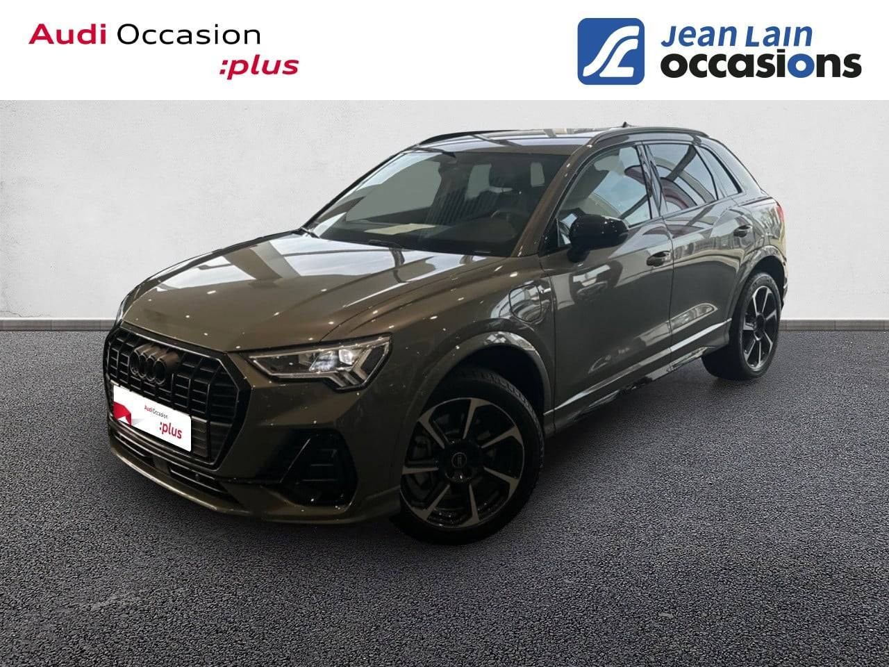 Vente en ligne AUDI Q3 Q3 45 TFSIe 245 ch S tronic 6 S line de 2024 au prix de 42 890 €