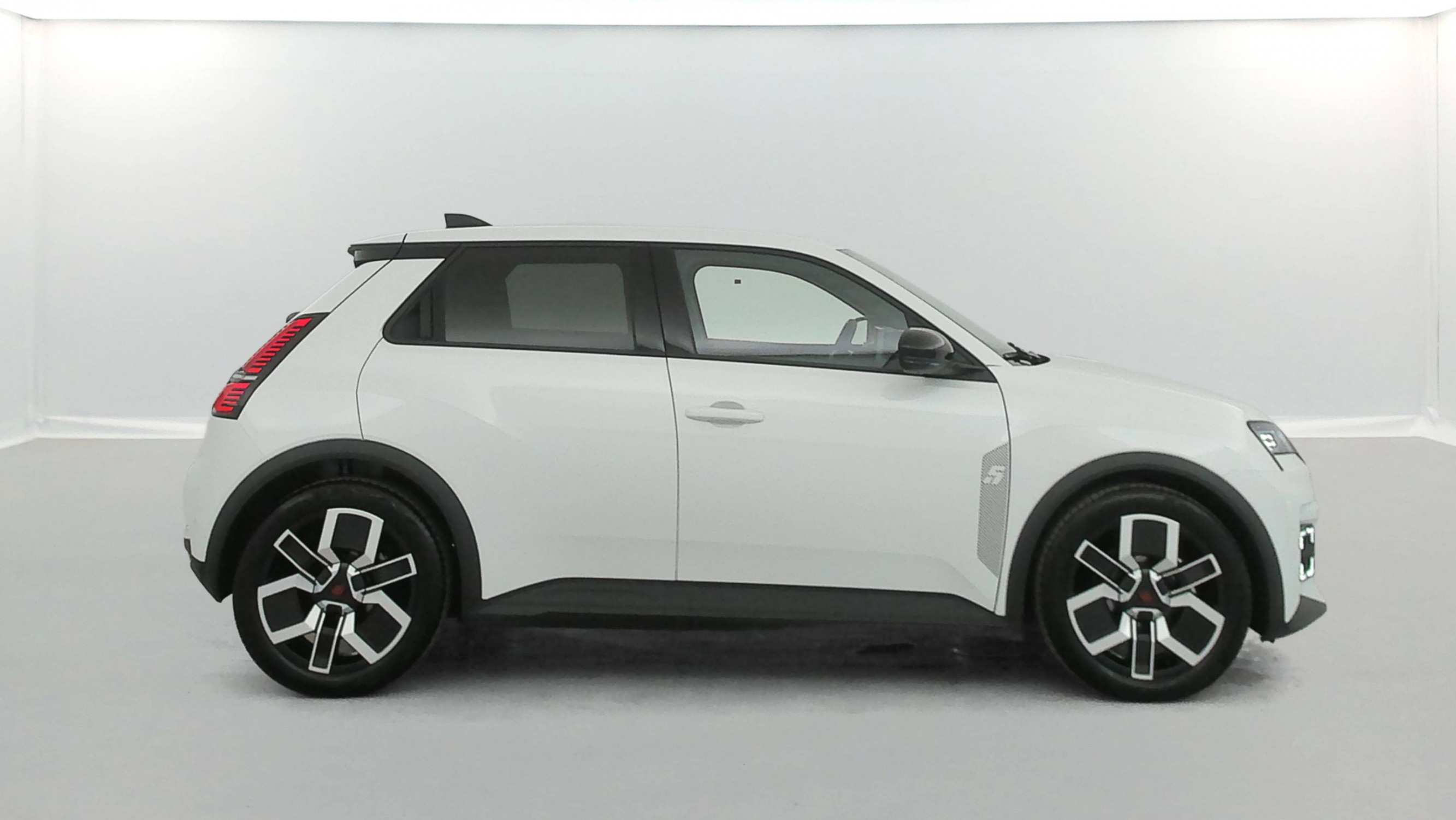 Vente en ligne Renault R5 E-Tech  150 ch autonomie confort au prix de 26 990 €