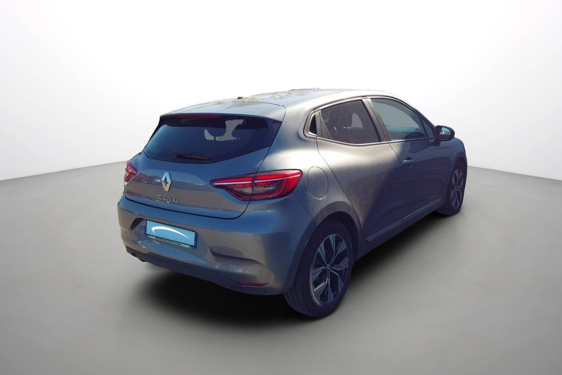 Vente en ligne Renault Clio 5 Clio TCe 90 au prix de 14 990 €