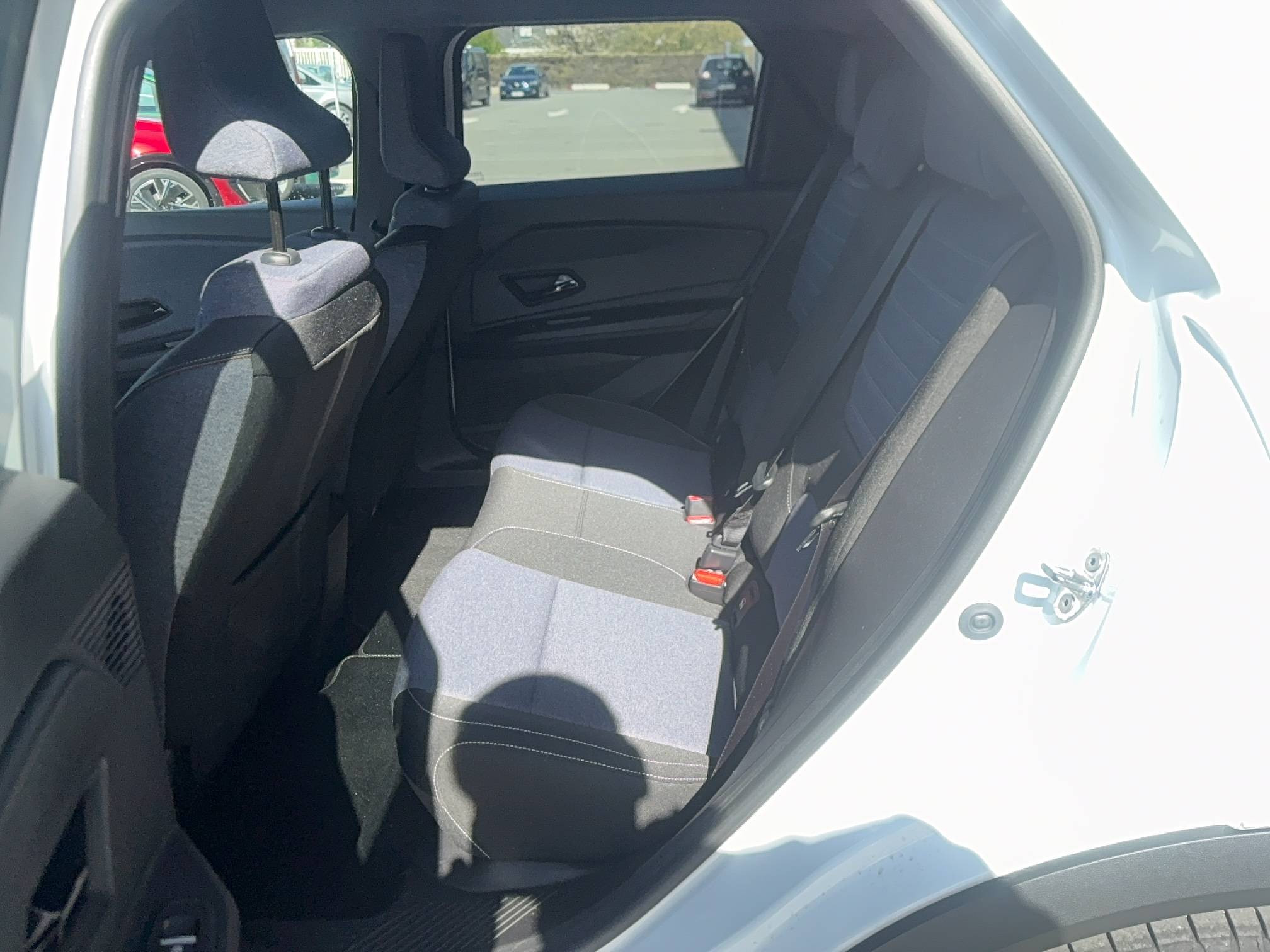 Vente en ligne Renault R5 E-Tech  120 ch autonomie urbaine au prix de 30 290 €