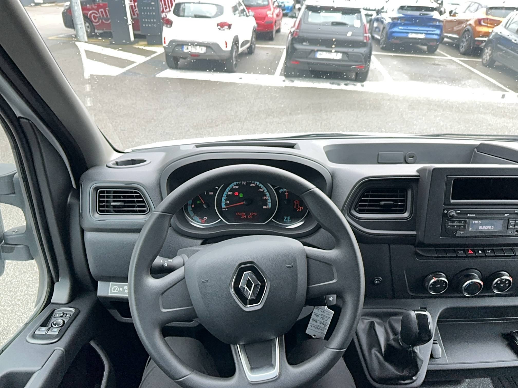 Vente en ligne Renault Master E-Tech MASTER ELECTRIQUE FGN L2H2 F3500 EV52 au prix de 26 900 €