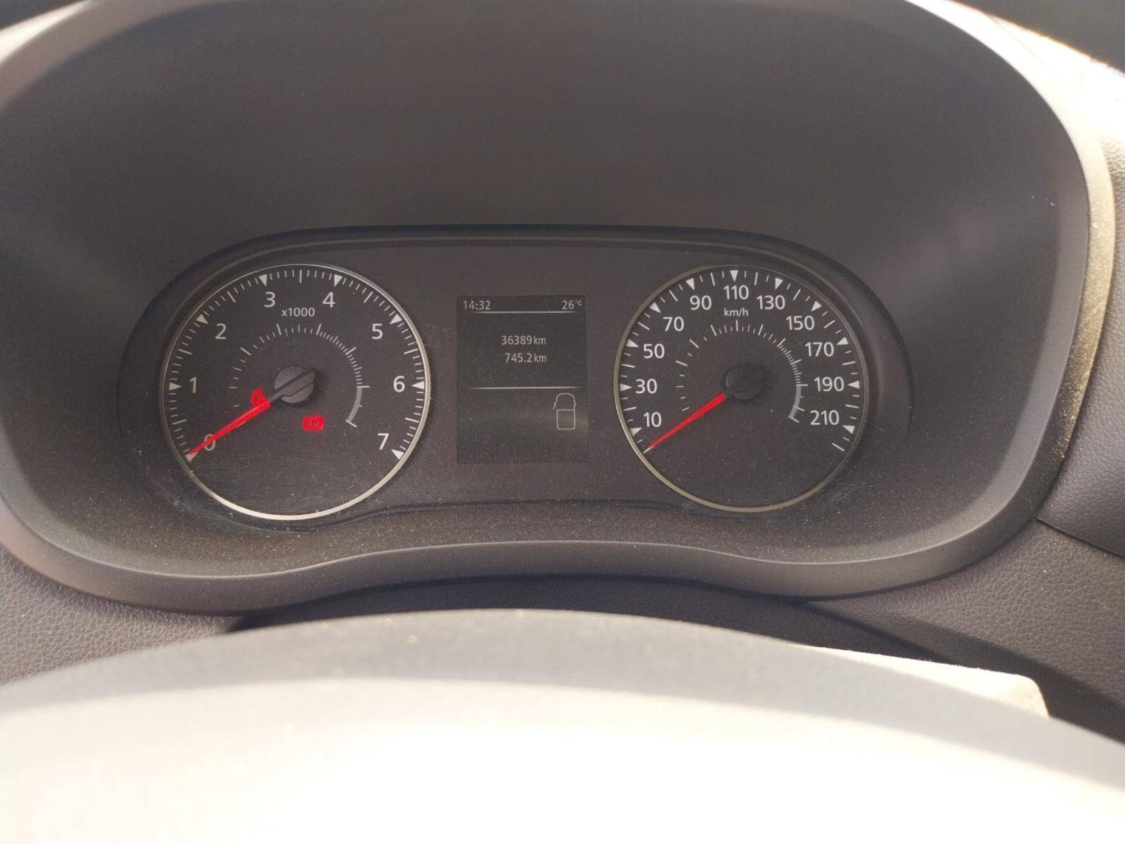Vente en ligne Renault Master Fourgon MASTER FGN TRAC F3500 L2H2 BLUE DCI 135 au prix de 23 890 €