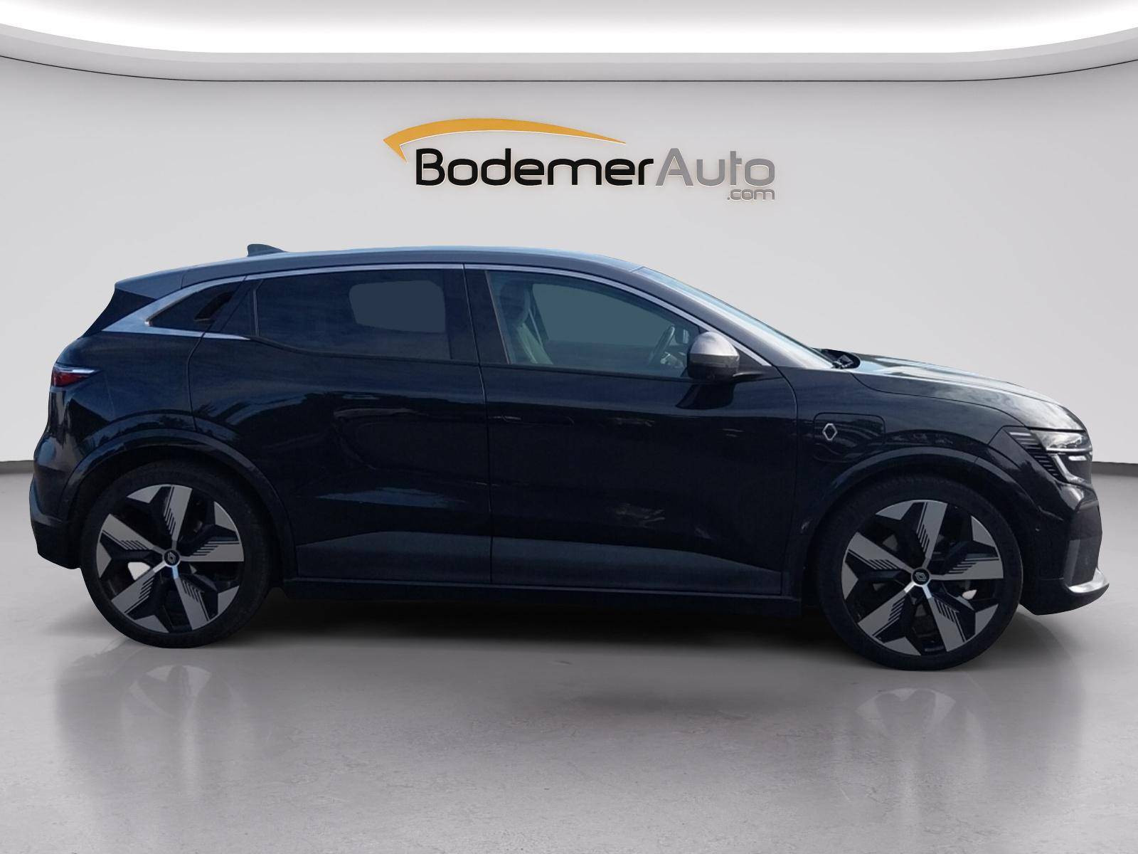 Vente en ligne Renault Megane E-Tech  EV60 220 ch super charge au prix de 24 590 €