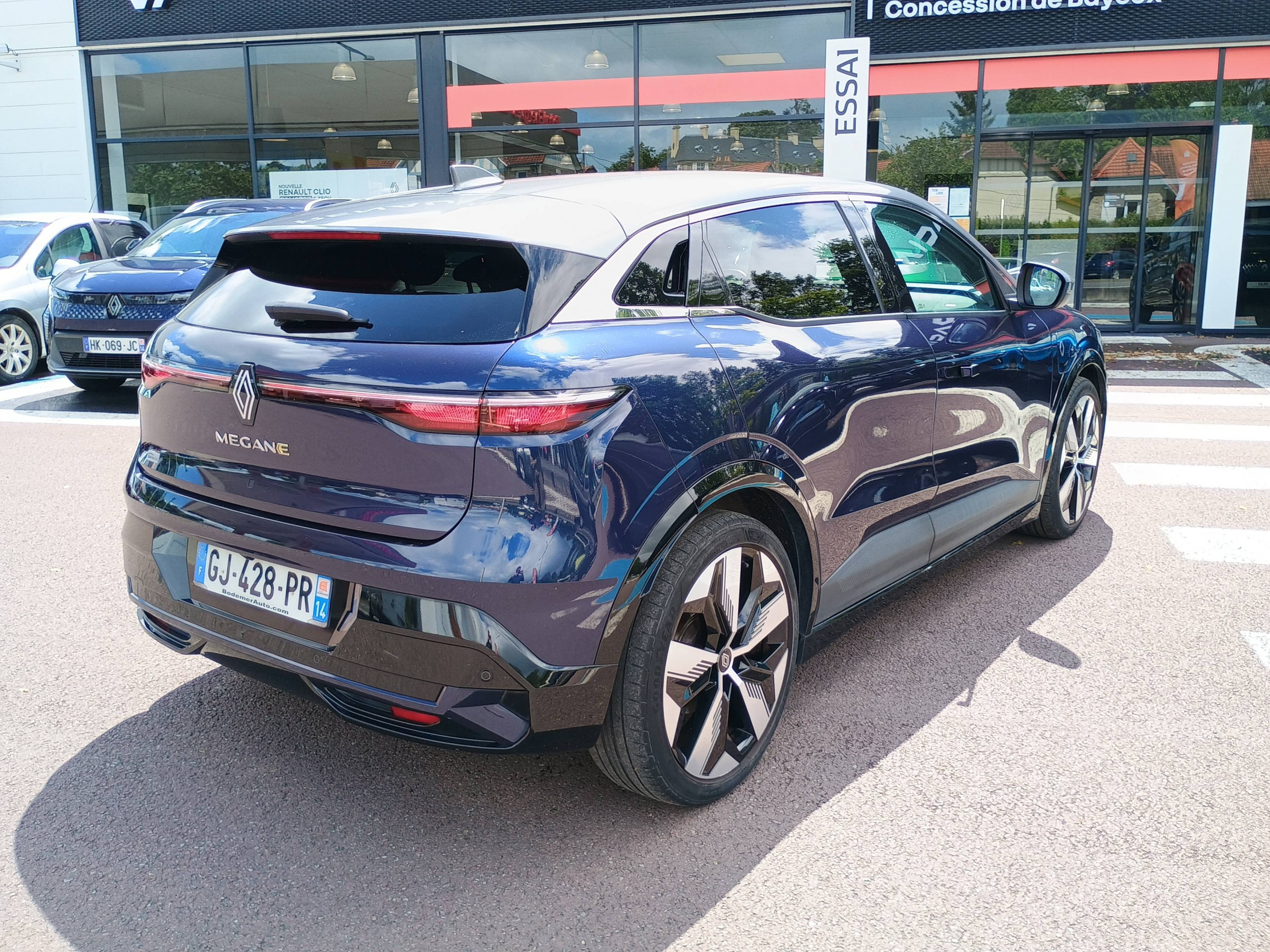 Vente en ligne Renault Megane E-Tech  EV60 220 ch optimum charge au prix de 23 990 €