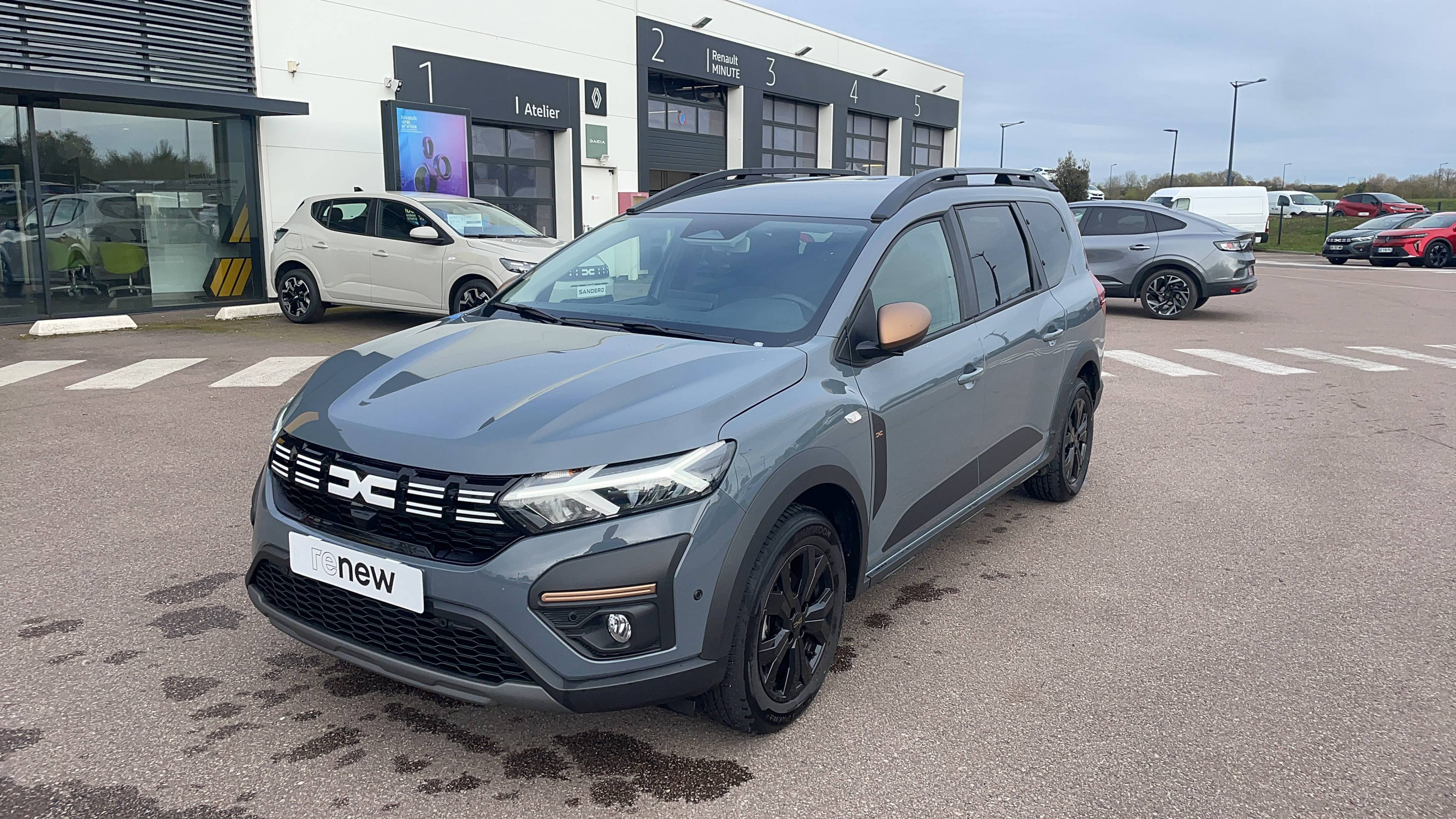 Dacia Jogger  ECO-G 100 7 places GSR2 occasion de 2025 en vente à Alençon