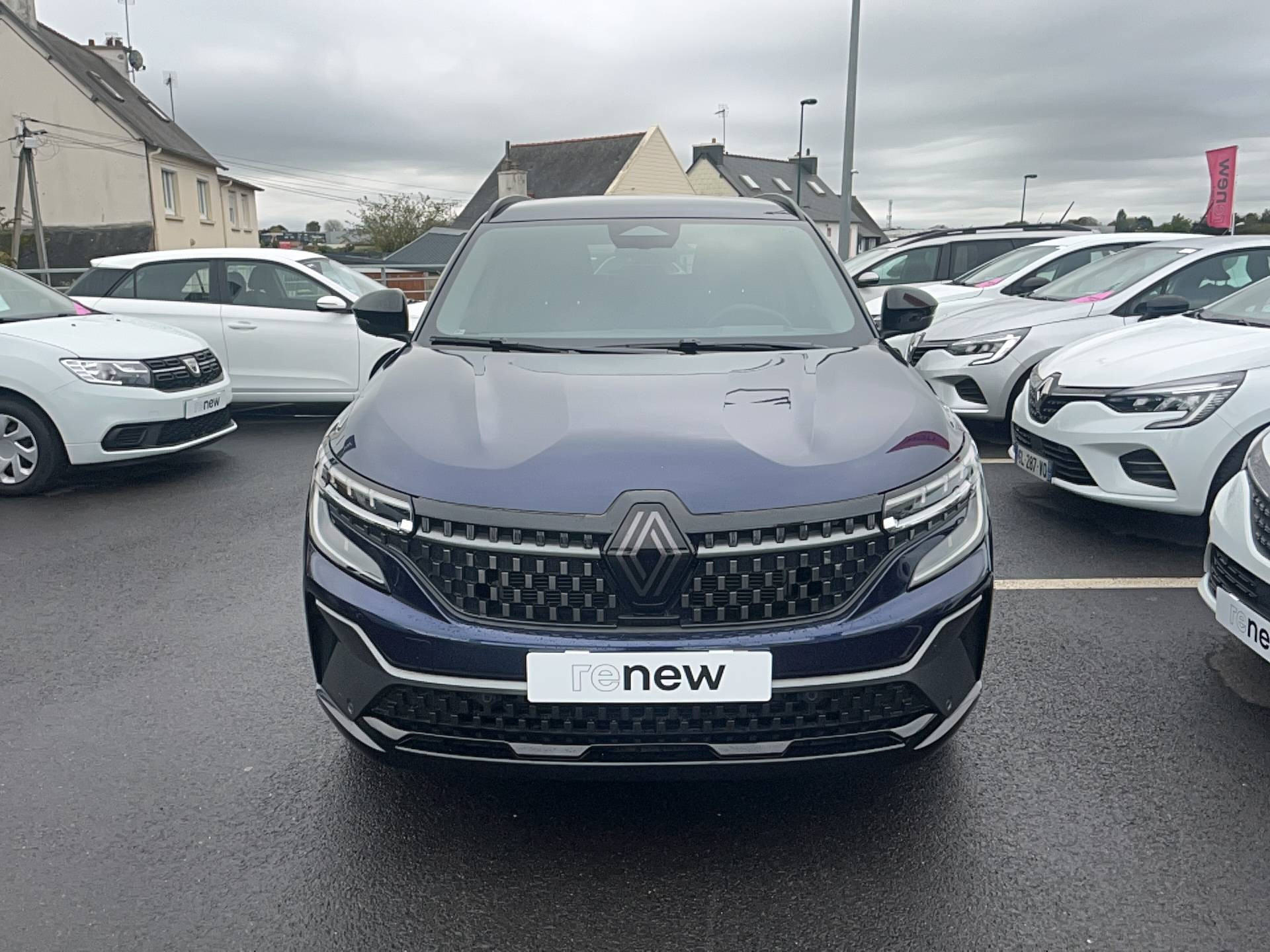 Renault Espace Espace E-Tech full hybrid 200 GSR2 occasion de 2025 en vente à Saint-Brieuc