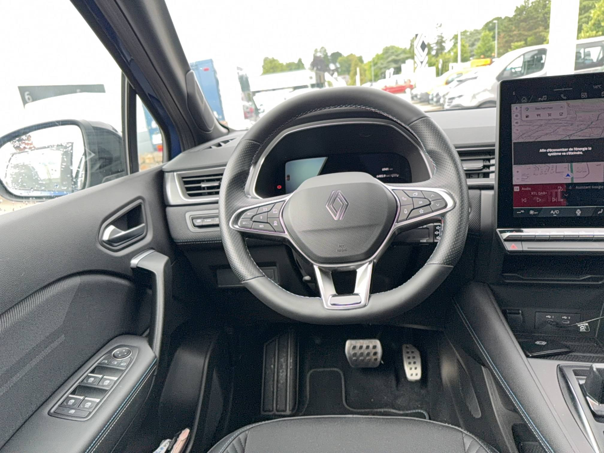 Vente en ligne Renault Symbioz  E-Tech full hybrid 160 ch au prix de 32 990 €