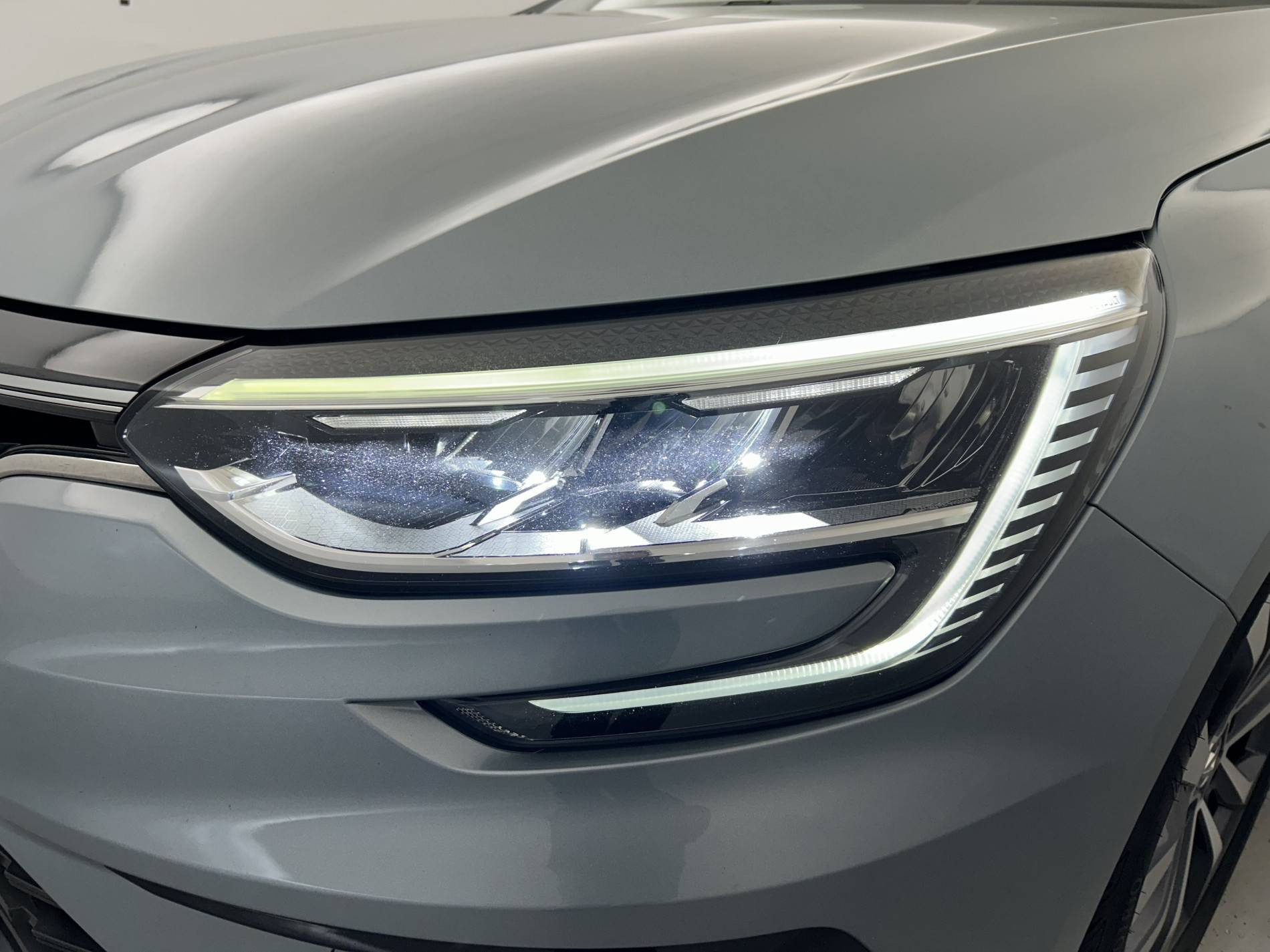 Vente en ligne Renault Megane 4 Mégane IV Berline Blue dCi 115 - 21B au prix de 17 490 €