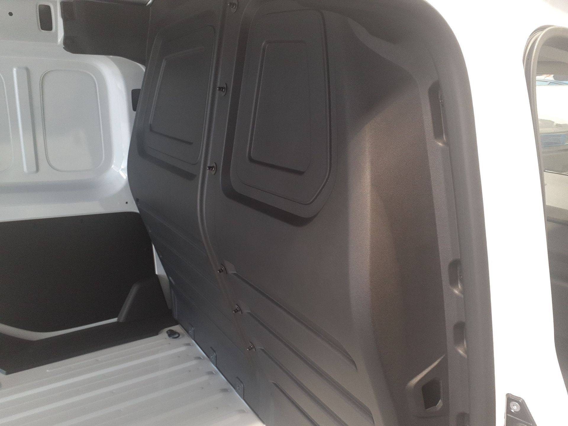Vente en ligne Renault Kangoo Van  TOLE L1 BLUE DCI 95 AUTO au prix de 24 265 €