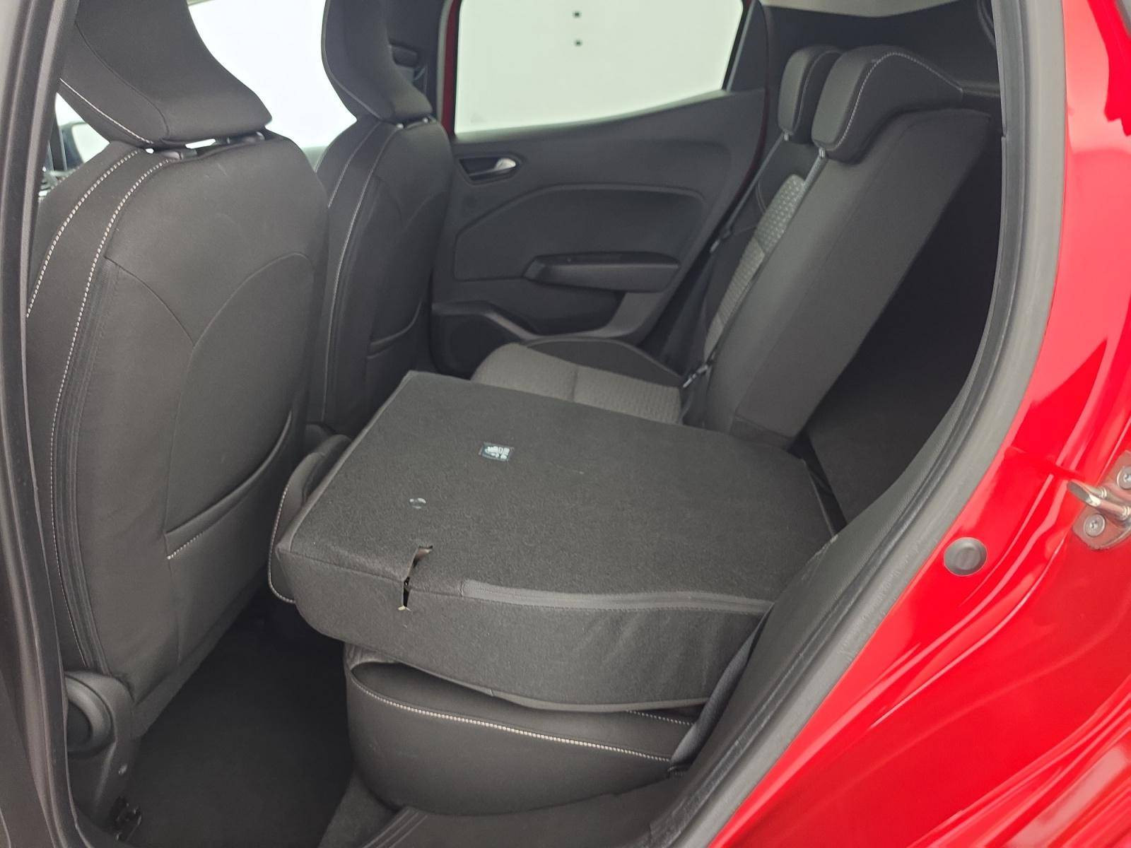 Vente en ligne Renault Clio 5 Clio TCe 90 au prix de 14 890 €