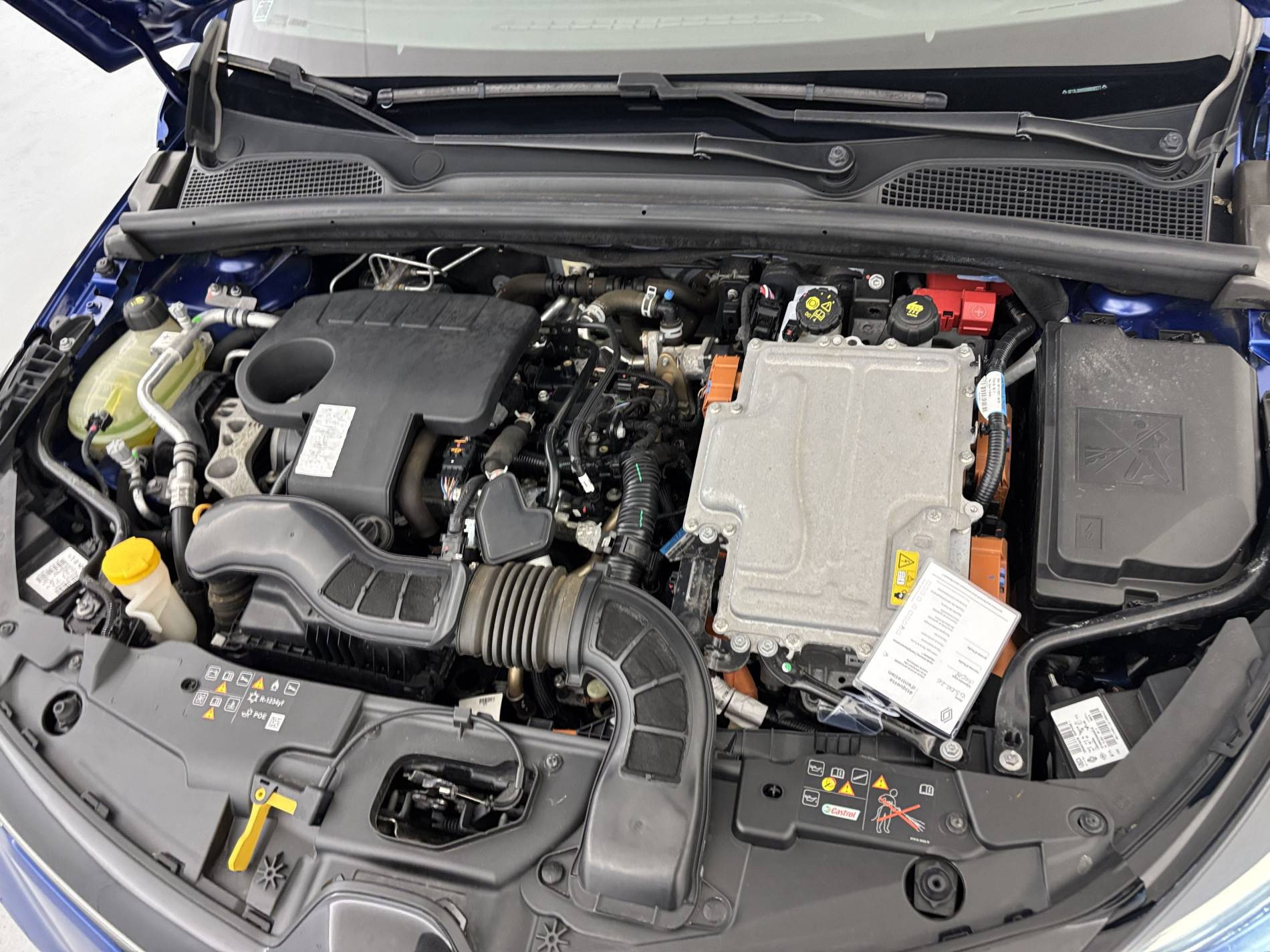 Vente en ligne Renault Clio 5 Clio E-Tech 140 - 21N au prix de 15 990 €