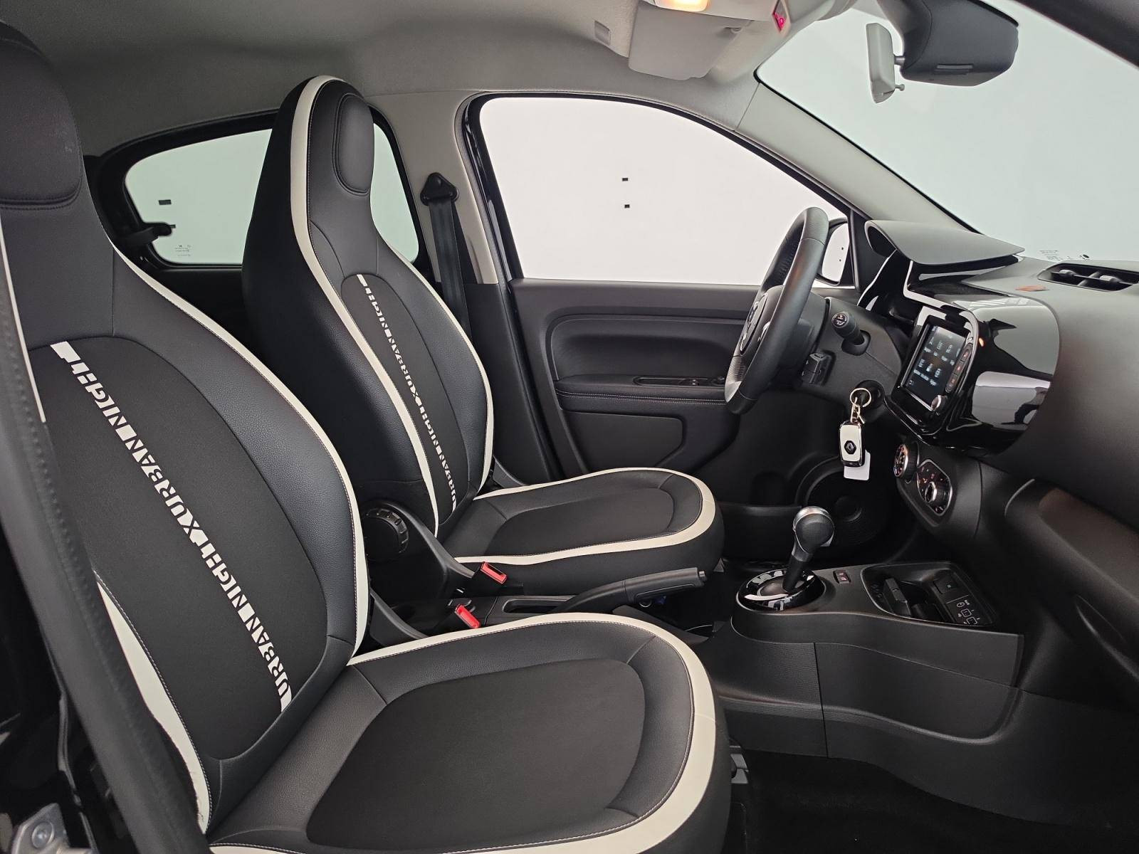 Vente en ligne Renault Twingo Electrique Twingo III E-Tech au prix de 13 750 €