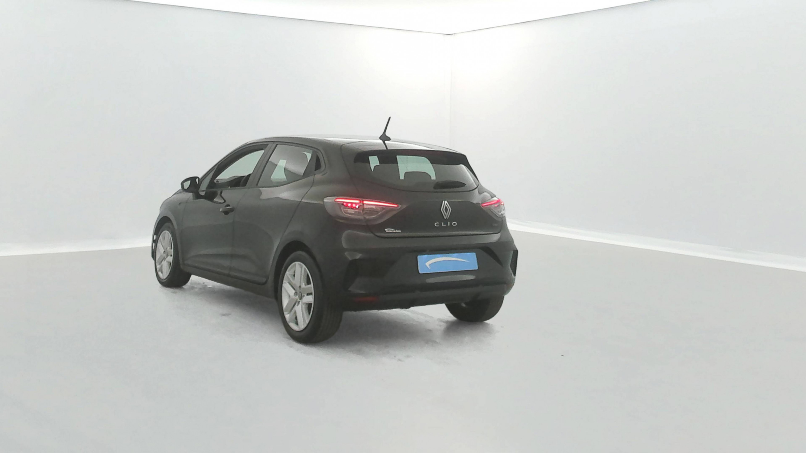 Vente en ligne Renault Clio 5 Clio E-Tech full hybrid 145 au prix de 18 500 €