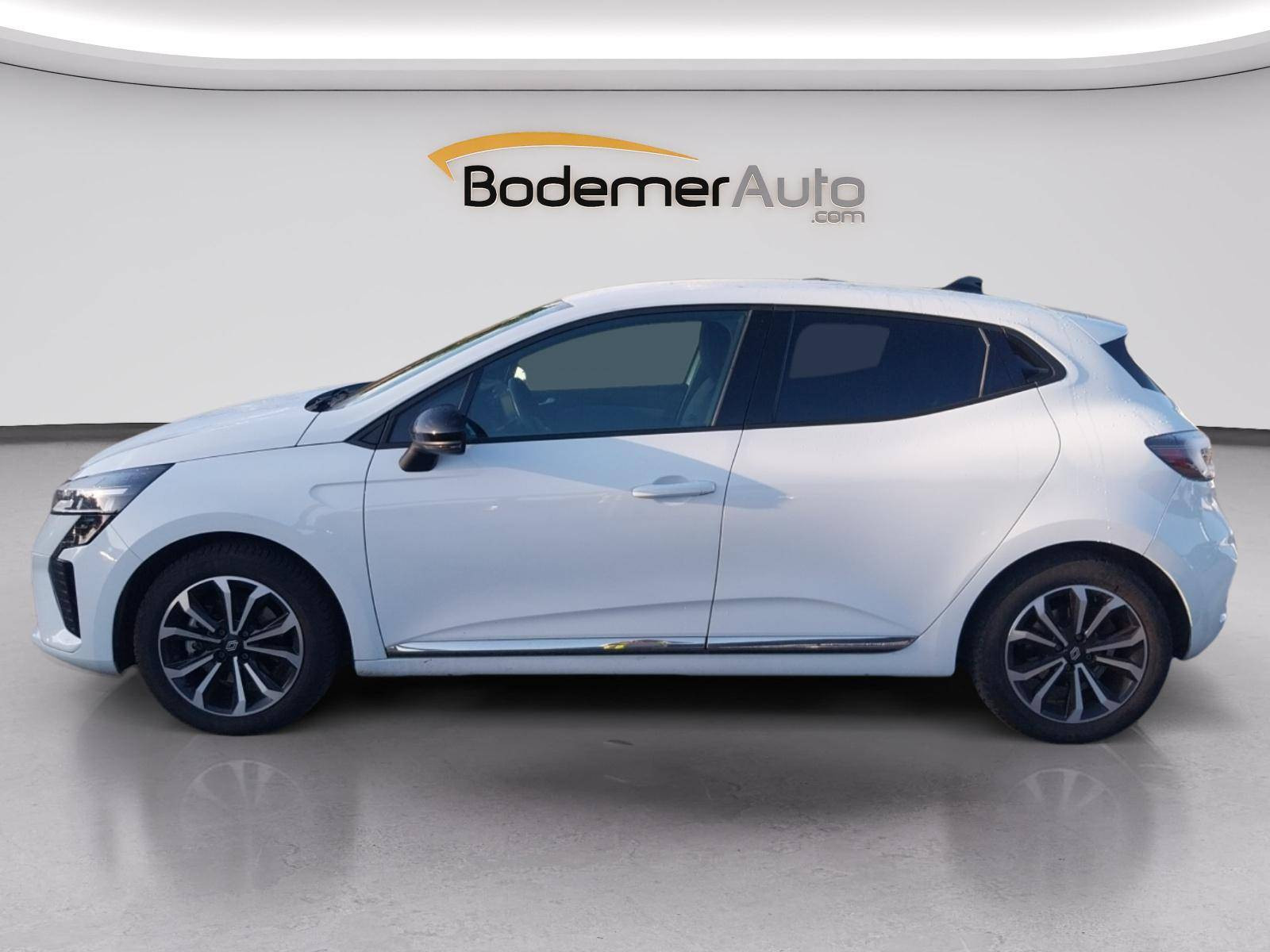 Vente en ligne Renault Clio 5 Clio E-Tech full hybrid 145 ch GSR2 au prix de 16 980 €