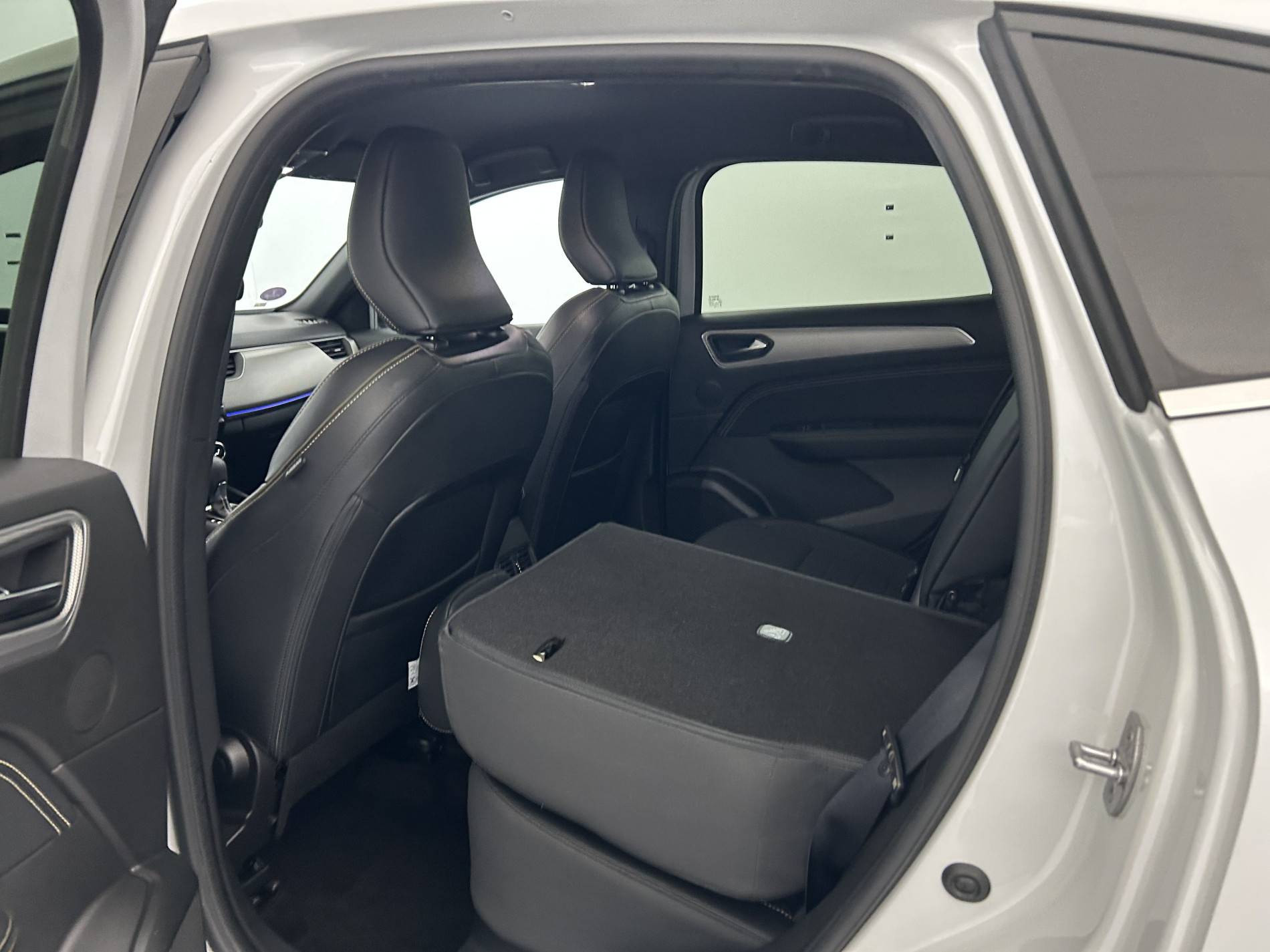 Vente en ligne Renault Arkana  E-Tech full hybrid 145 GSR2 au prix de 23 290 €