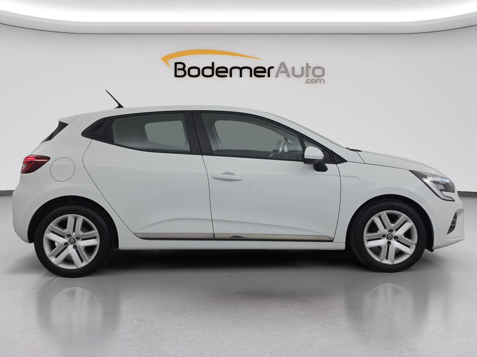 Vente en ligne Renault Clio 5 Clio SCe 65 - 21N au prix de 12 900 €