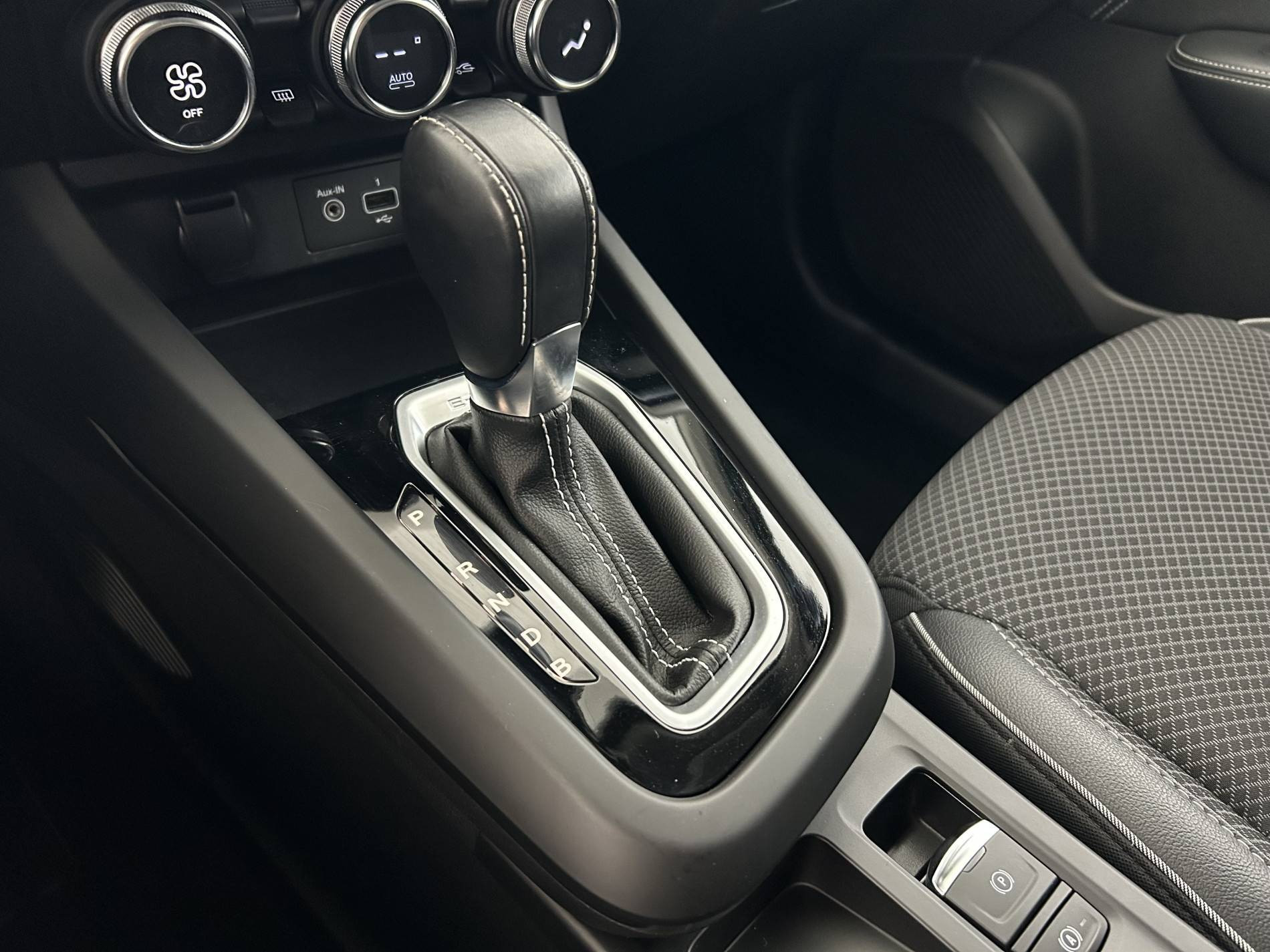 Vente en ligne Renault Arkana  E-Tech 145 - 21B au prix de 20 990 €