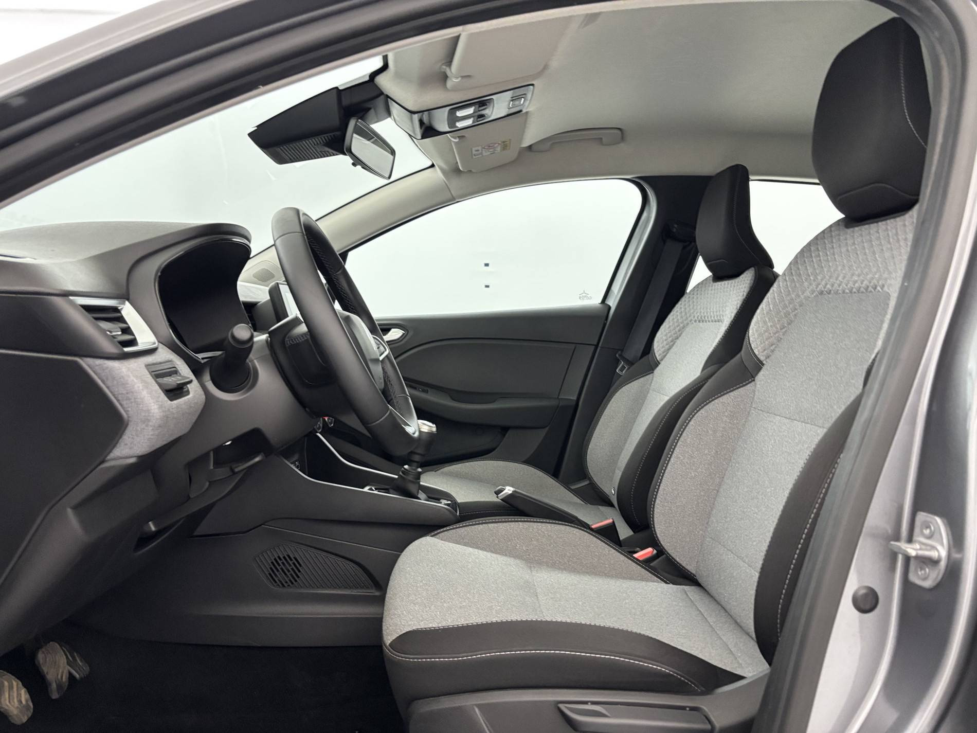 Vente en ligne Renault Clio 5 Clio Blue dCi 100 ch GSR2 au prix de 18 390 €