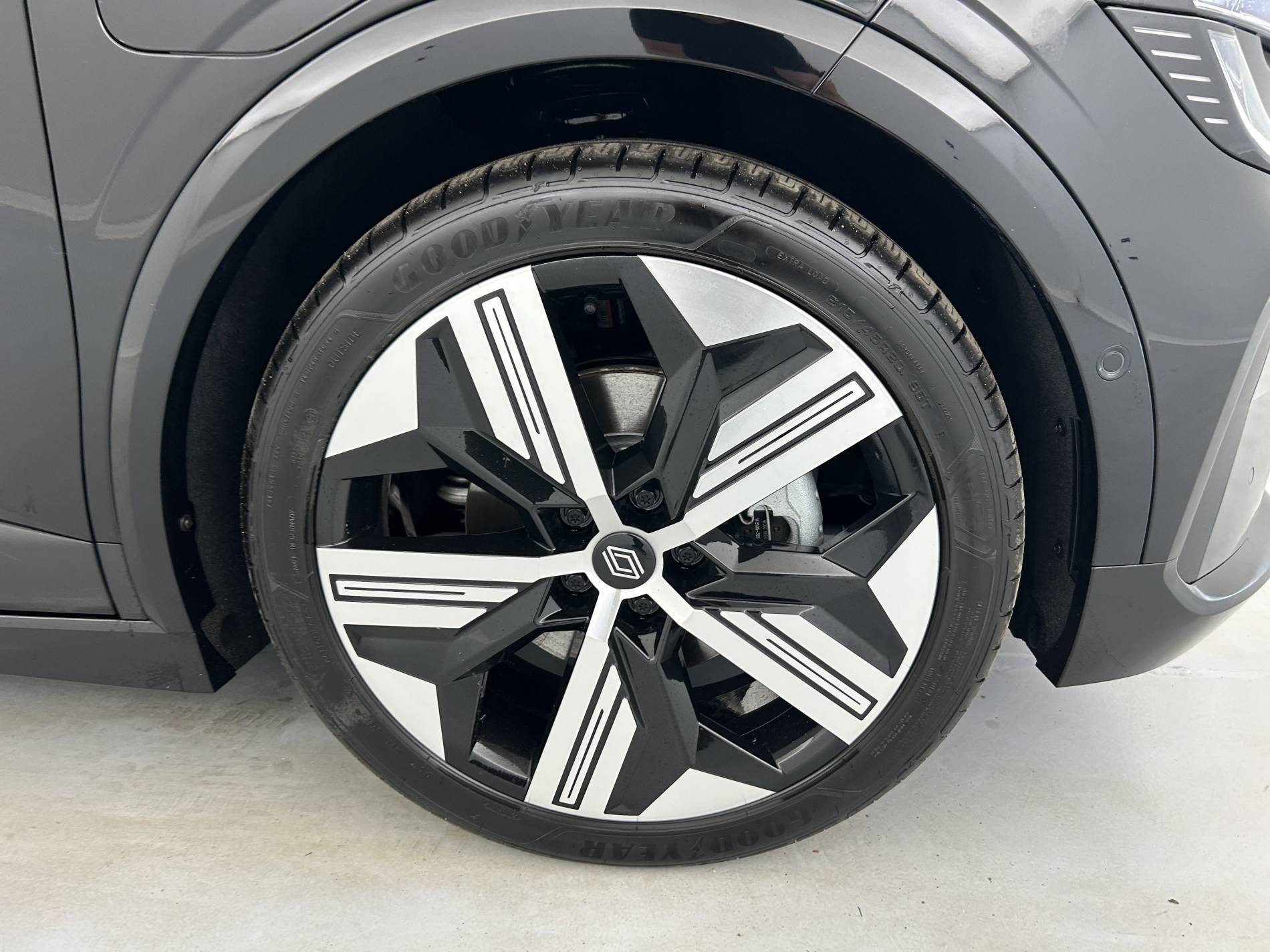 Vente en ligne Renault Megane E-Tech  220 ch autonomie confort GSR2 au prix de 34 990 €