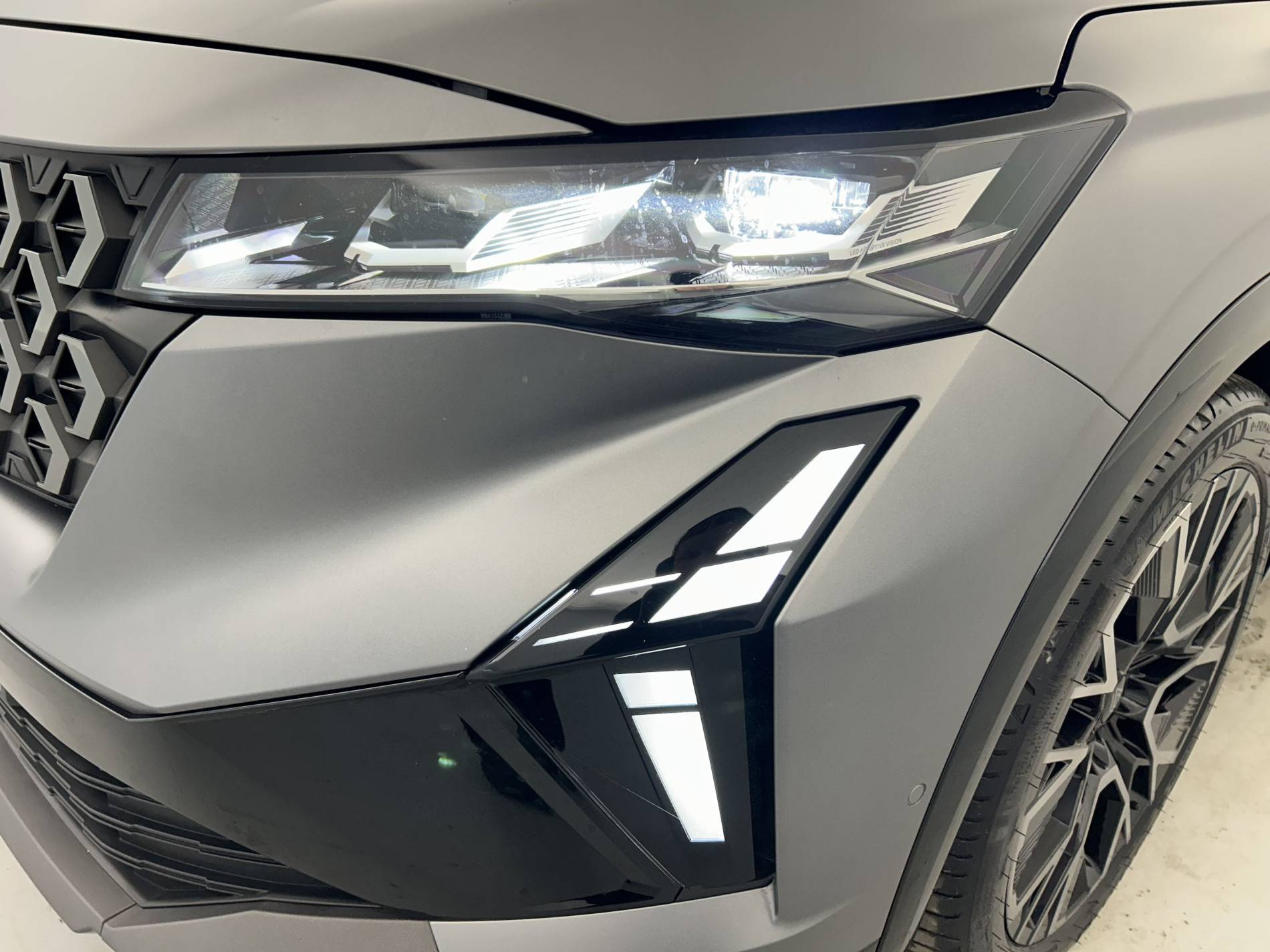 Vente en ligne Renault Austral  full hybrid E-Tech 200 ch au prix de 38 990 €