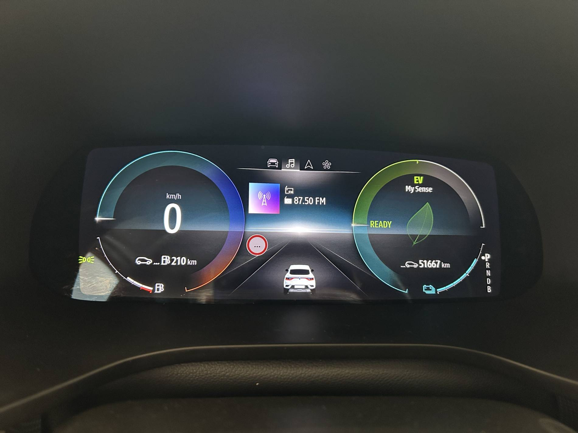 Vente en ligne Renault Arkana  E-Tech hybride 145 - 22 au prix de 20 990 €