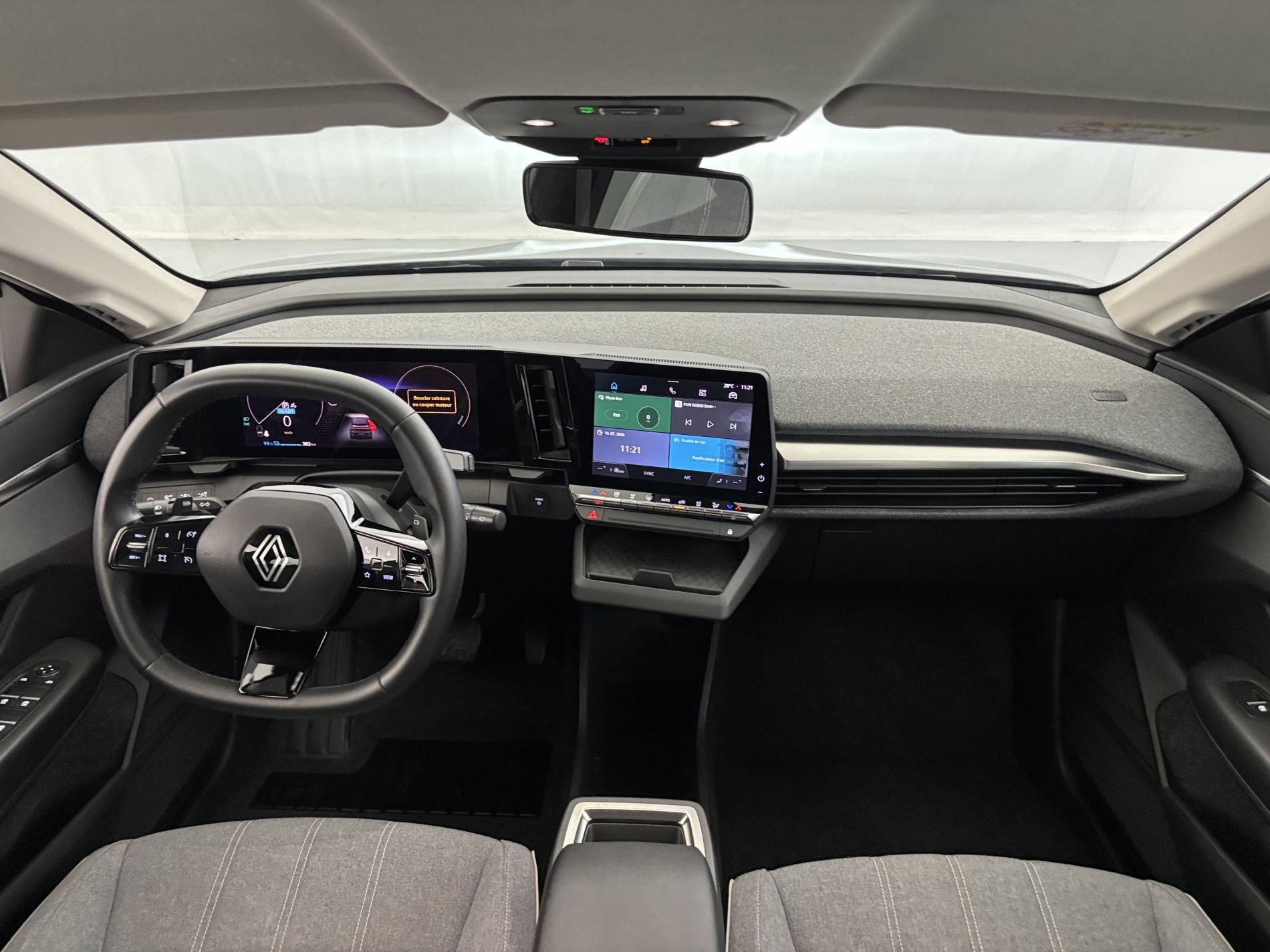 Vente en ligne Renault Megane E-Tech  EV60 220 ch super charge au prix de 24 290 €