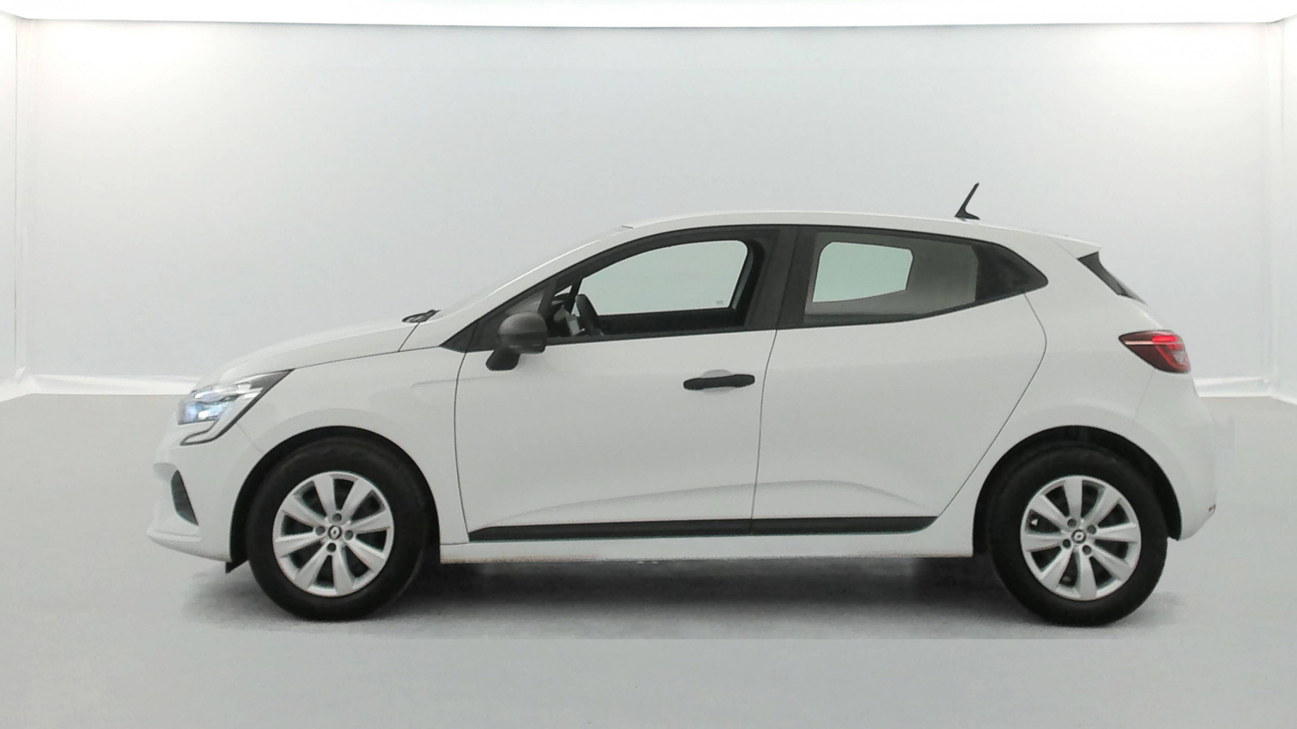 Vente en ligne Renault Clio 5 Clio SCe 65 au prix de 12 990 €