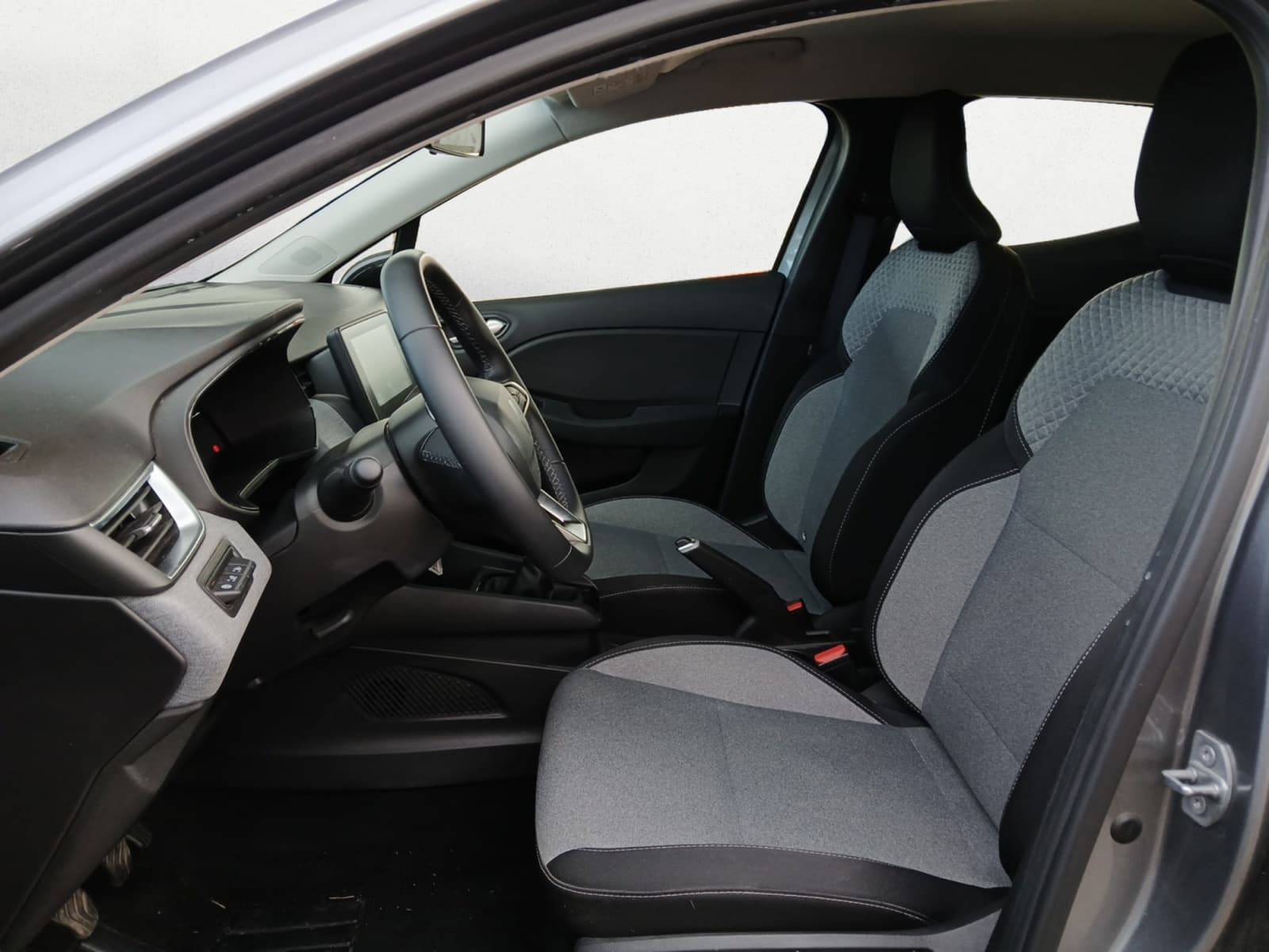 Vente en ligne Renault Clio 5 Clio Blue dCi 100 ch GSR2 au prix de 19 490 €