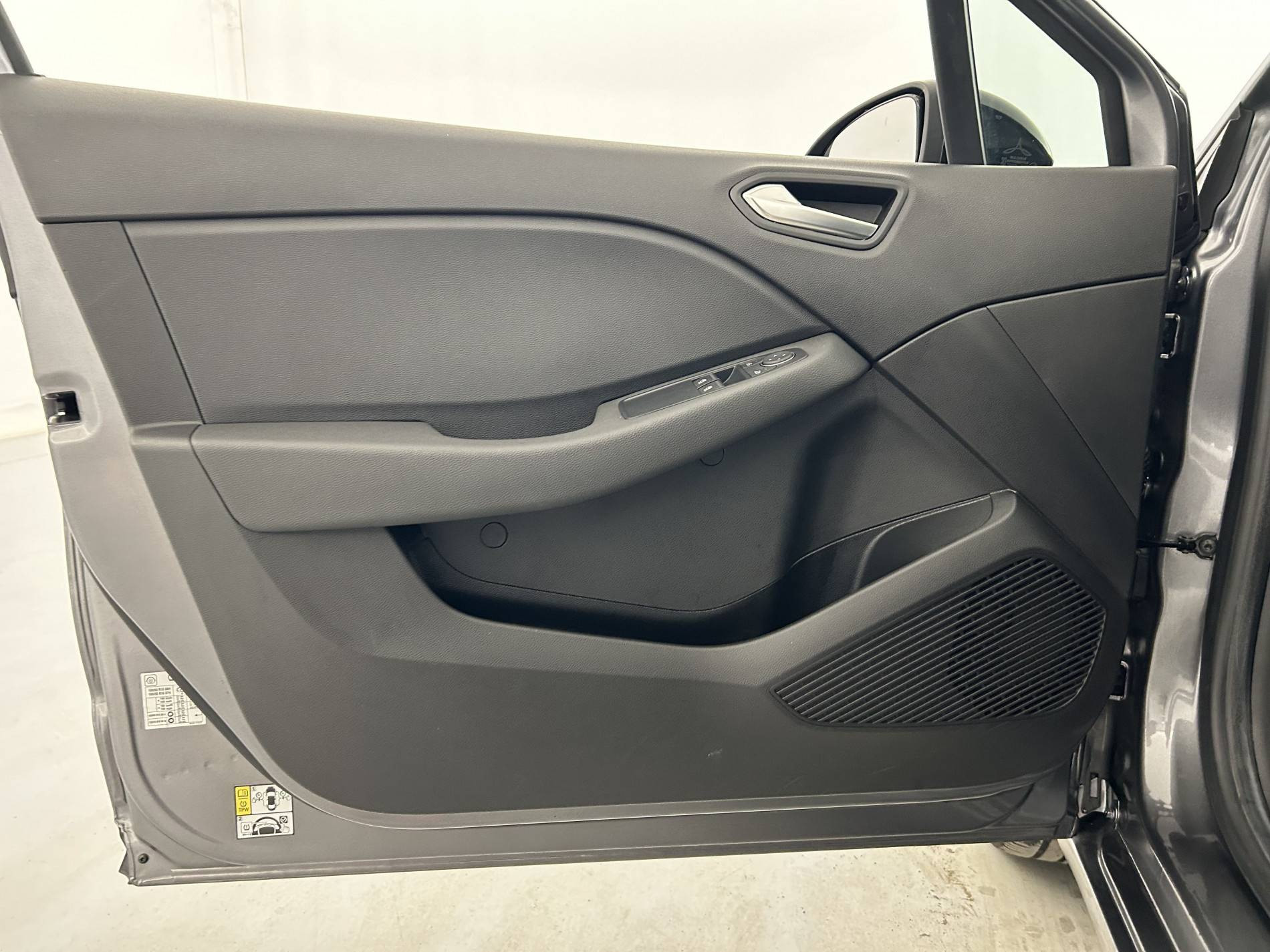 Vente en ligne Renault Clio 5 Clio TCe 90 au prix de 14 200 €