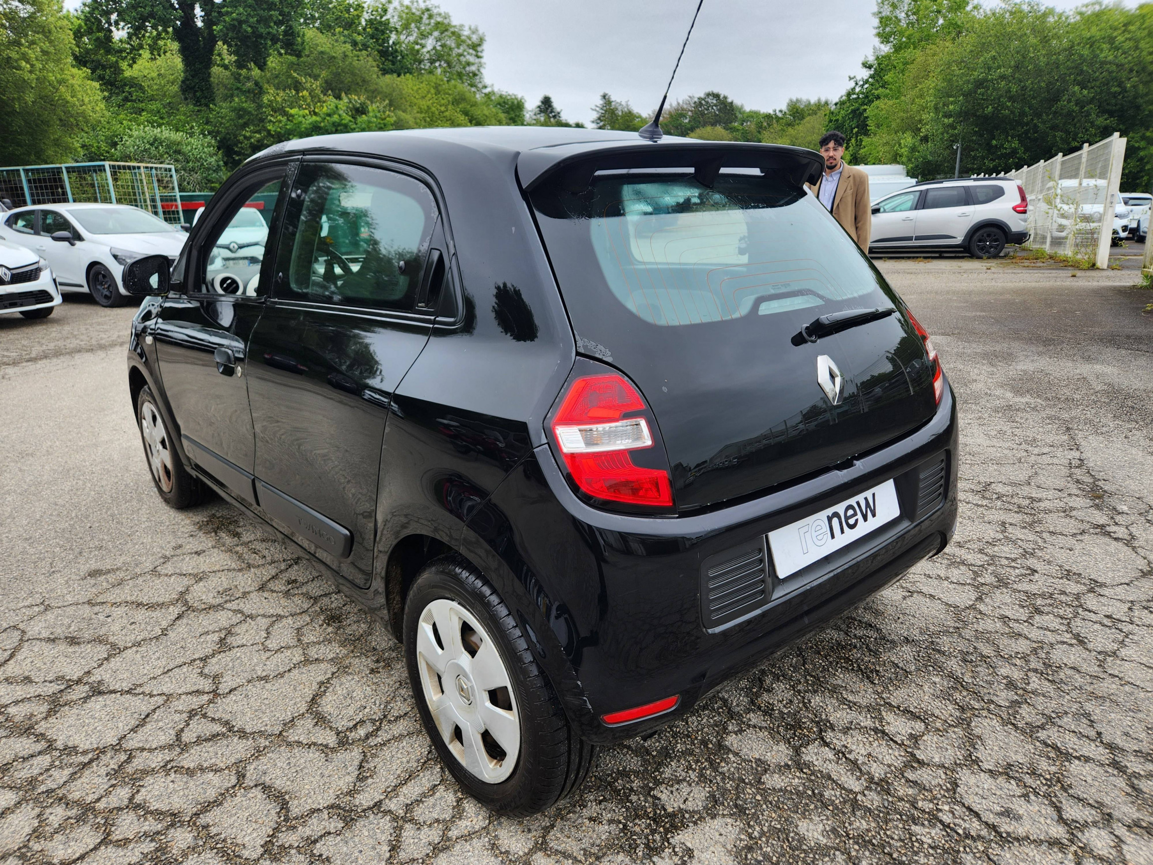 Vente en ligne Renault Twingo 3  1.0 SCe 70 BC au prix de 7 999 €