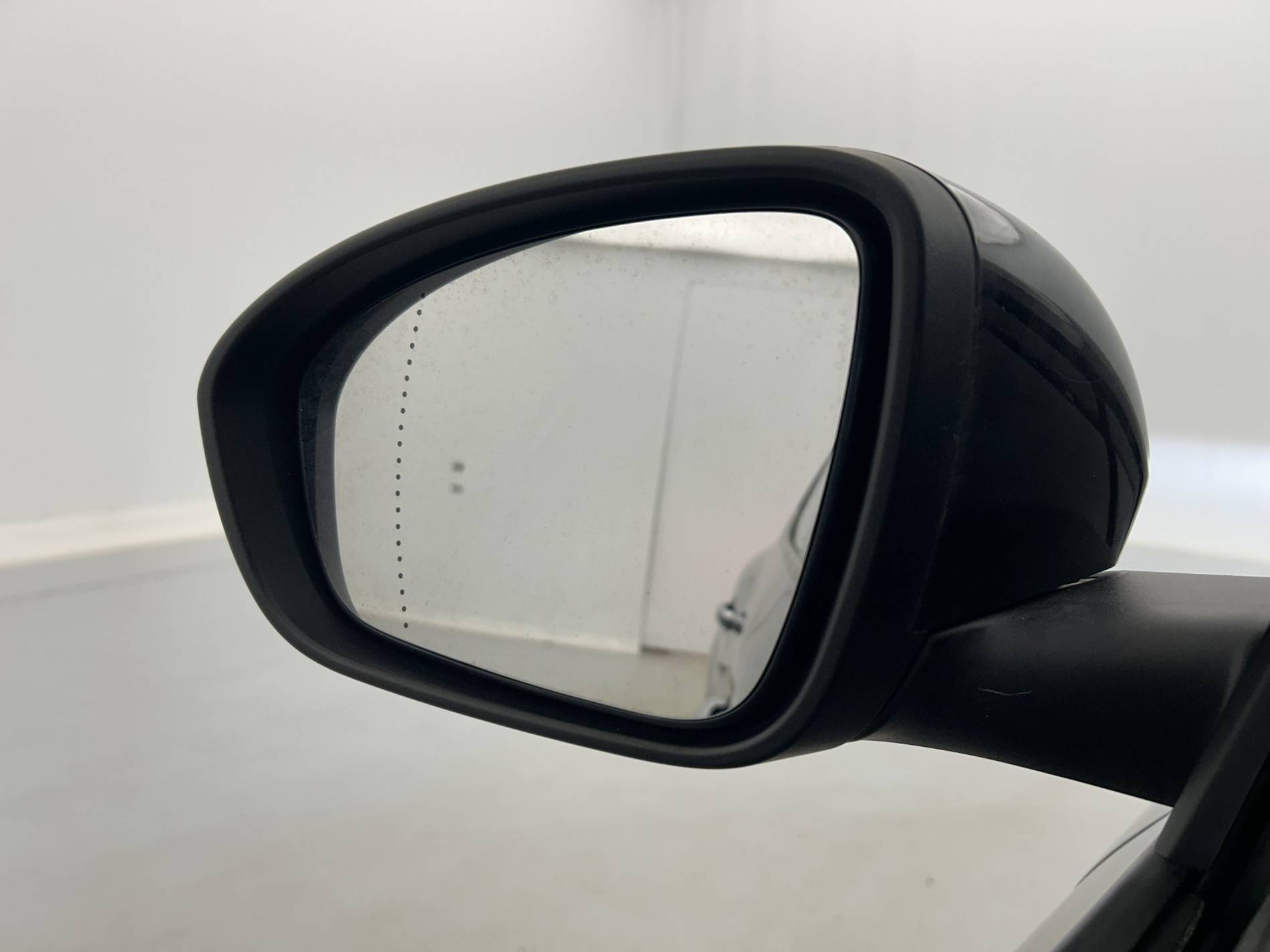 Vente en ligne Renault Megane 4 Mégane IV Berline Blue dCi 115 EDC - 21N au prix de 14 990 €