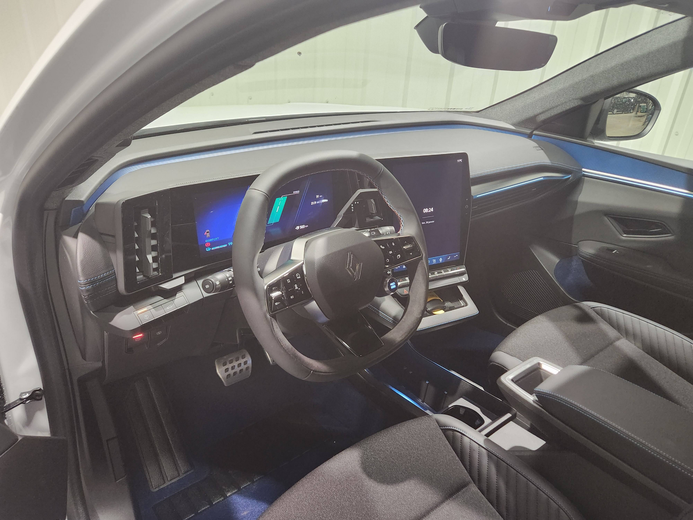 Vente en ligne Renault Scenic E-Tech  220 ch grande autonomie au prix de 44 790 €