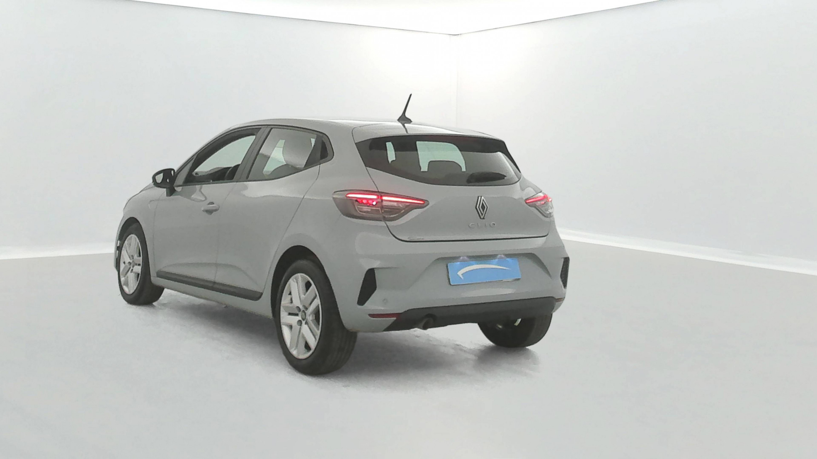 Vente en ligne Renault Clio 5 Clio TCe 90 au prix de 15 490 €