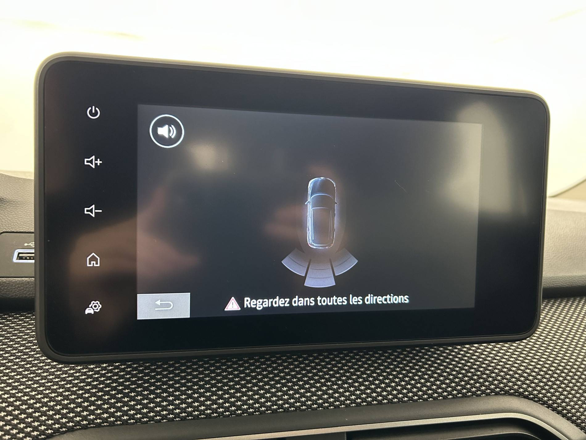 Vente en ligne Dacia Sandero  ECO-G 100 GSR2 au prix de 15 990 €