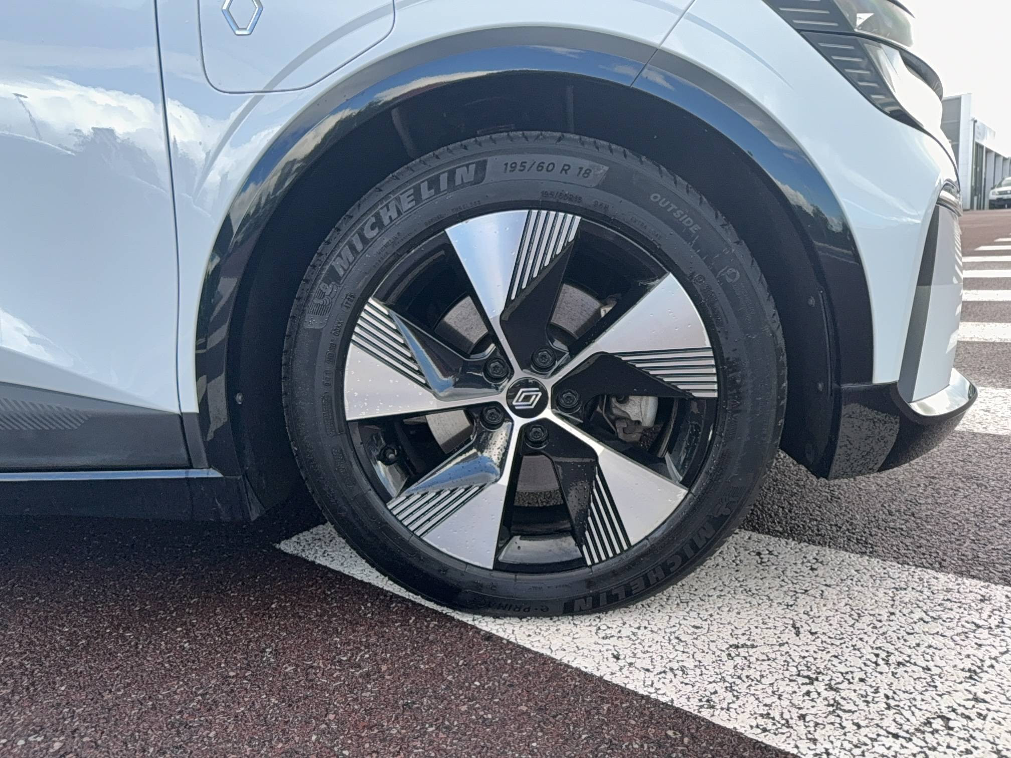 Vente en ligne Renault Megane E-Tech  EV60 220 ch super charge au prix de 24 790 €