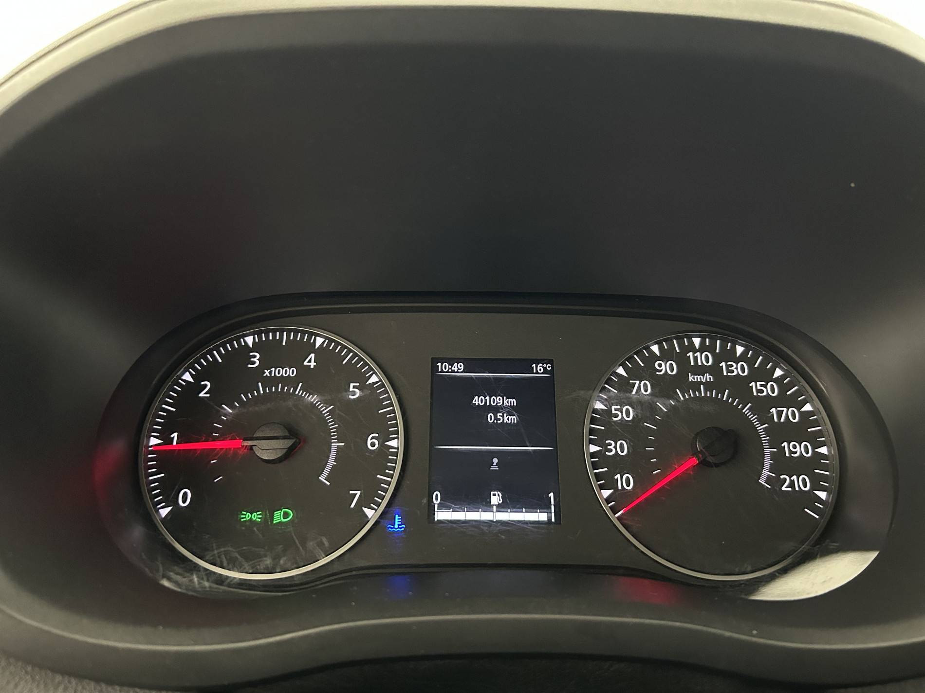 Vente en ligne Renault Master Fourgon MASTER FGN TRAC F3500 L2H2 BLUE DCI 135 au prix de 24 490 €