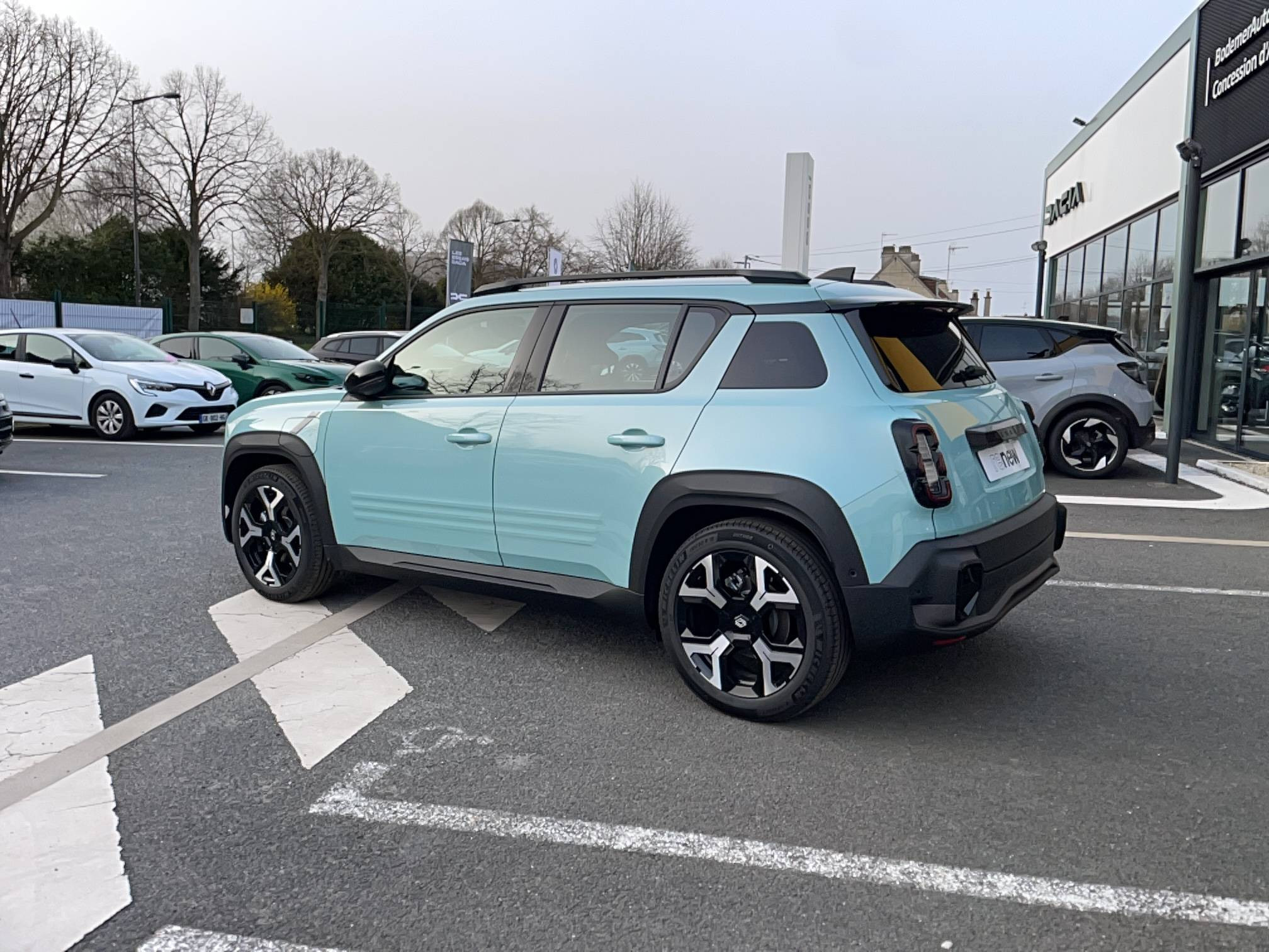 Vente en ligne Renault R4 E-Tech  150 ch autonomie confort au prix de 31 990 €