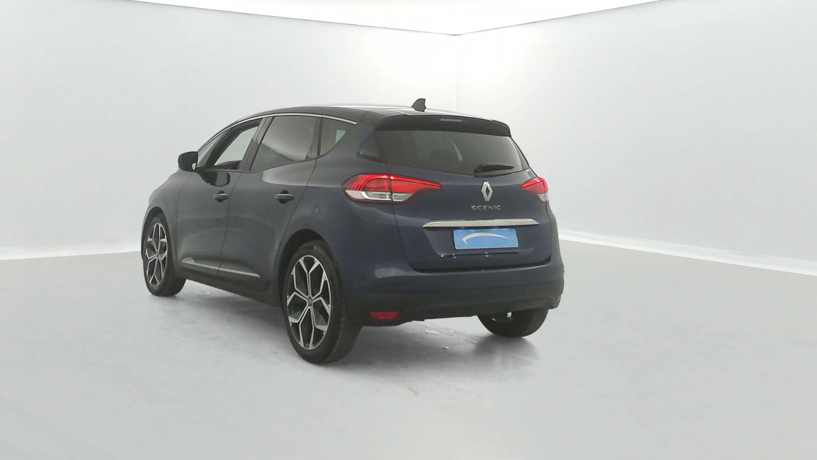 Vente en ligne Renault Scenic 4 Scenic TCe 140 FAP - 21 au prix de 17 490 €