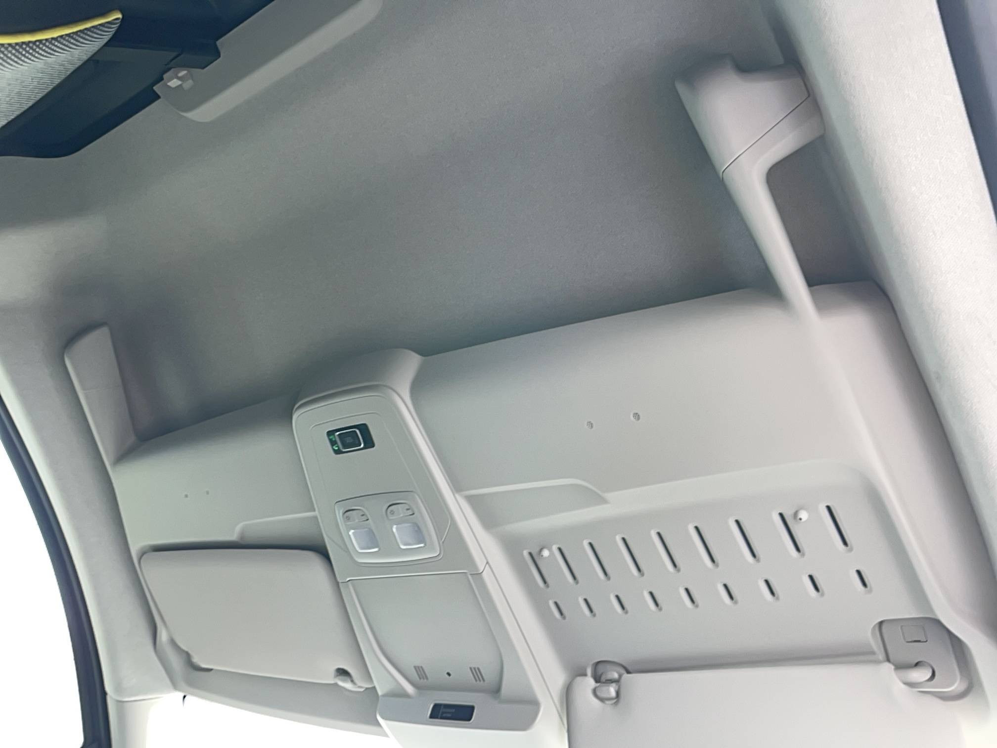 Vente en ligne Renault Kangoo Van E-Tech  FG TOLE L1 AC11 GSR2 au prix de 33 990 €