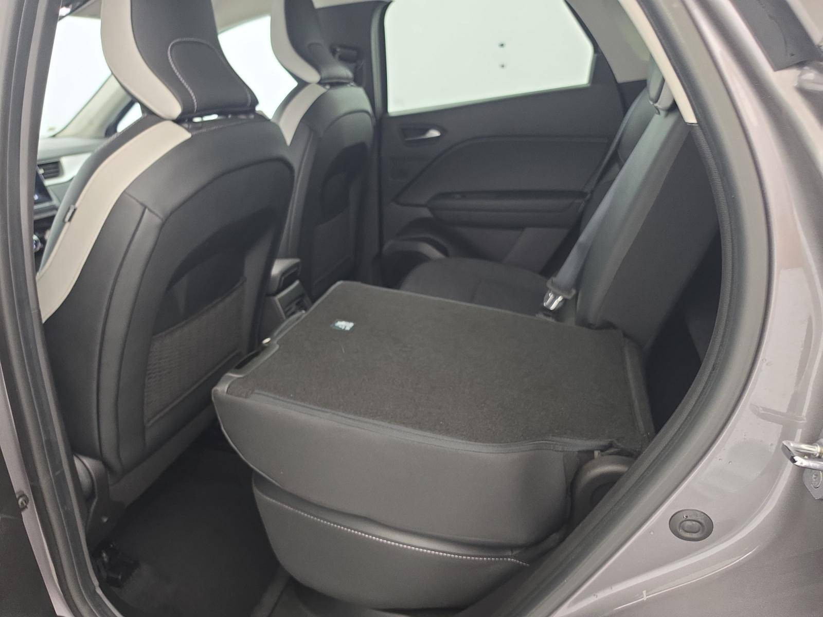 Vente en ligne Renault Captur  mild hybrid 140 au prix de 19 890 €