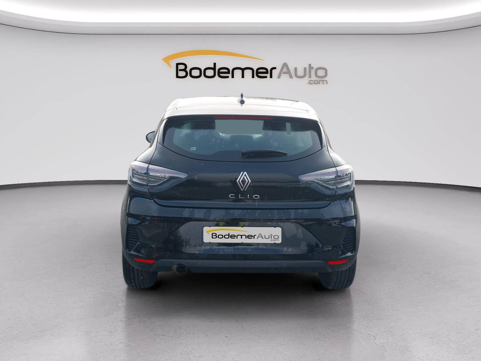 Vente en ligne Renault Clio 5 Clio Blue dCi 100 ch GSR2 au prix de 16 990 €