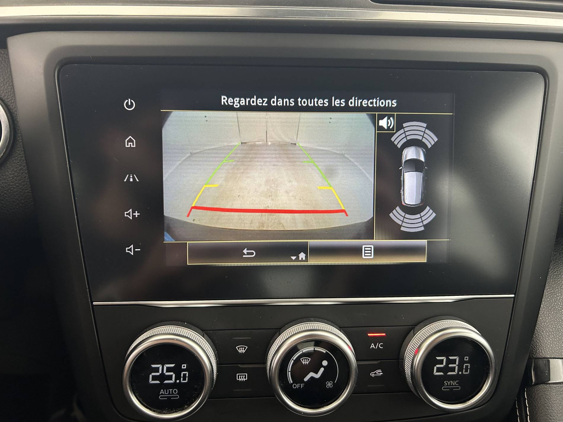 Vente en ligne Renault Kadjar  Blue dCi 115 au prix de 13 490 €