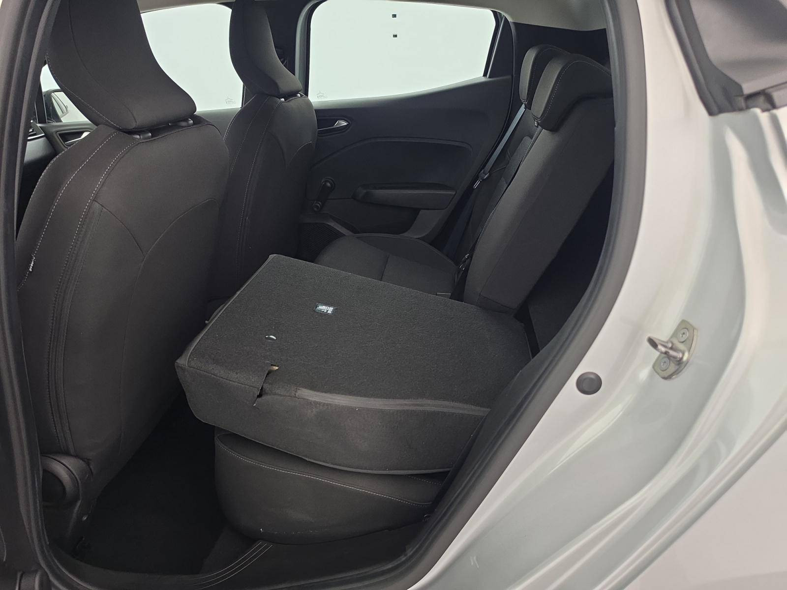 Vente en ligne Renault Clio 5 Clio TCe 90 au prix de 14 990 €