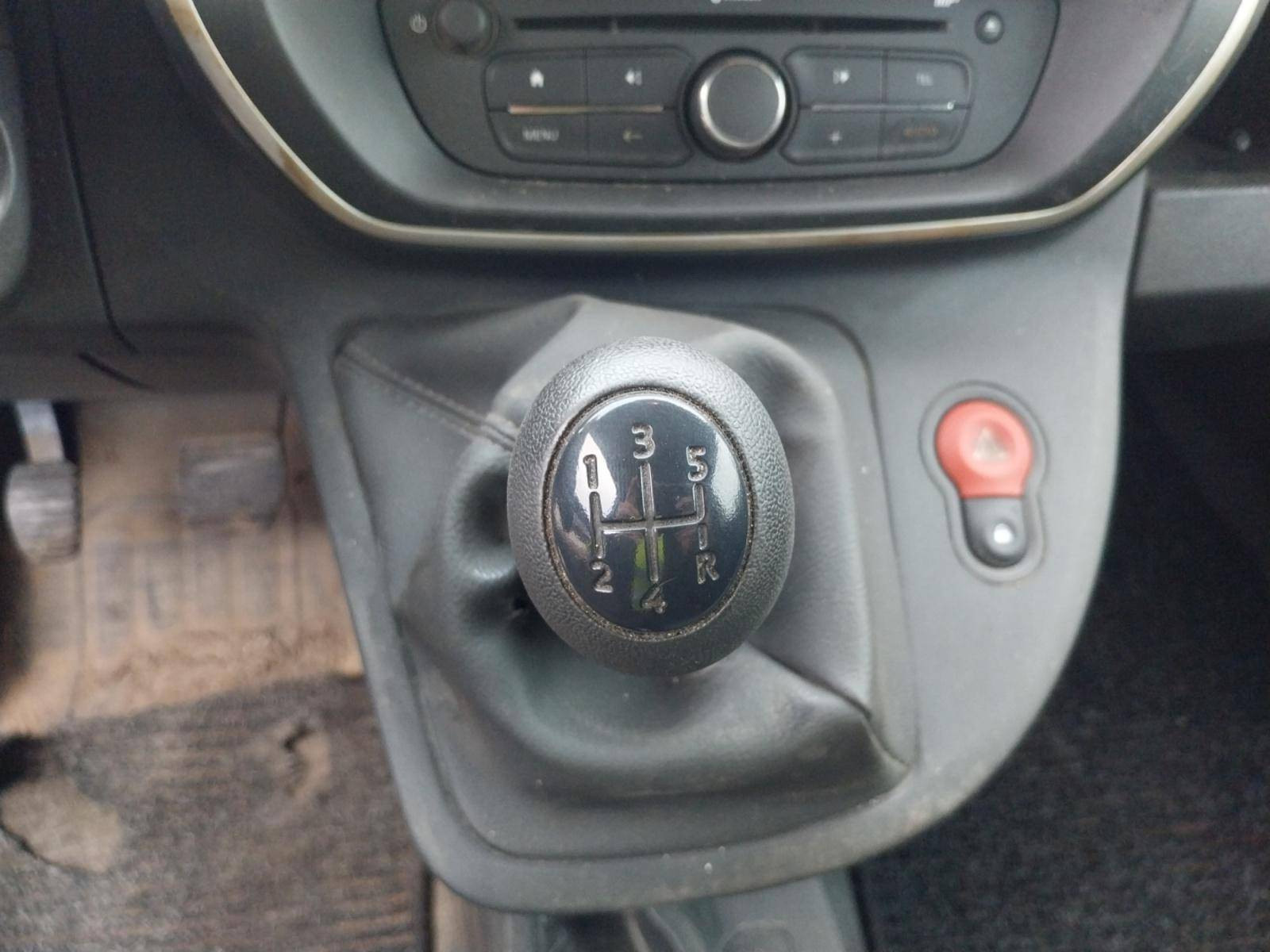 Vente en ligne Renault Kangoo Express  1.5 DCI 90 E6 au prix de 10 990 €