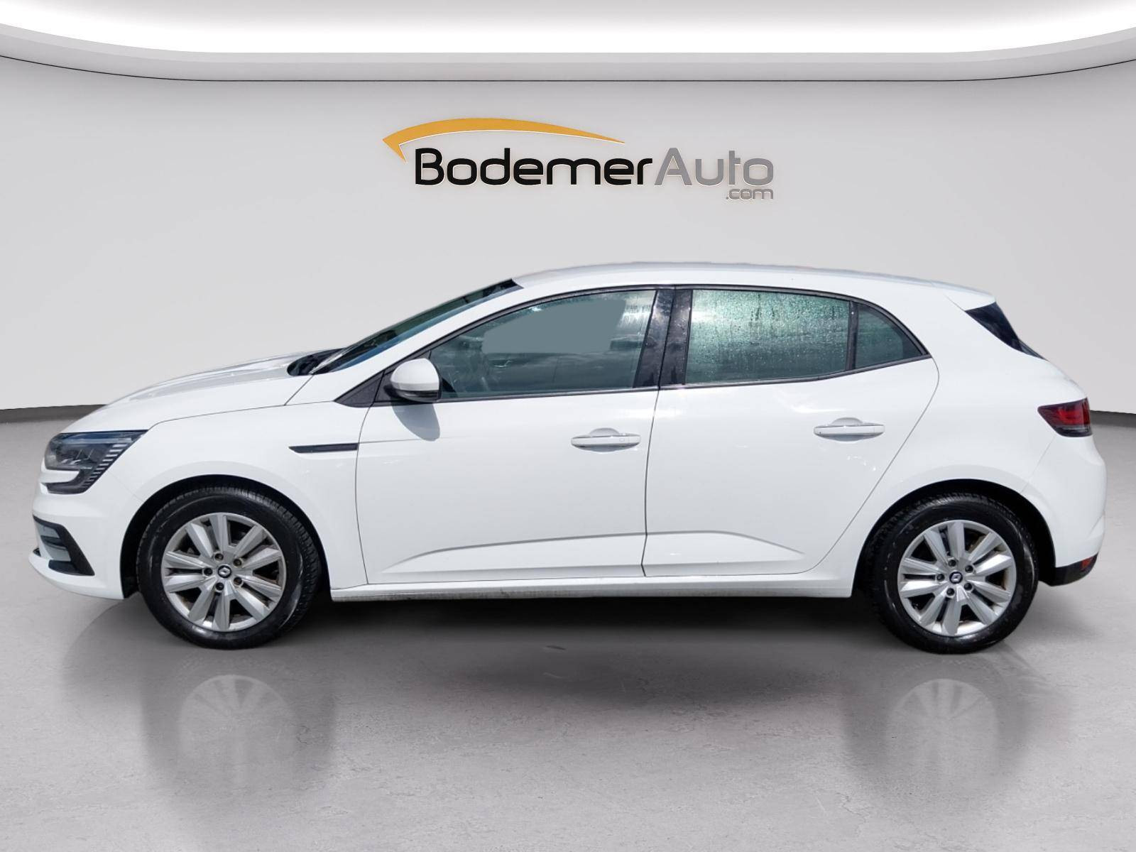 Vente en ligne Renault Megane 4  Blue dCi 115 au prix de 13 490 €