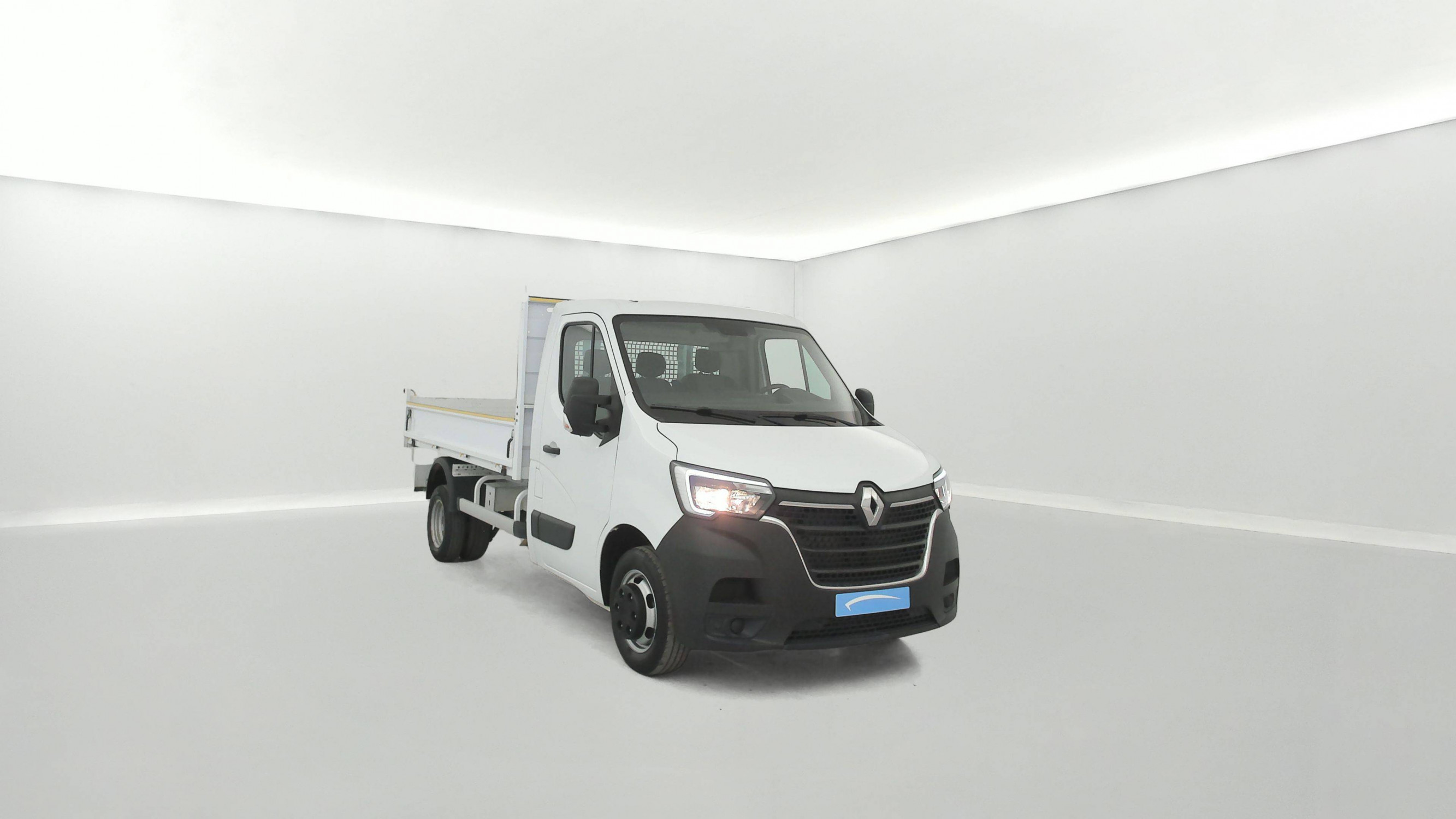 Vente en ligne Renault Master 3 Châssis Cabine MASTER CC PROP RJ3500 L2 PAFC BLUE DCI 130 EURO VI au prix de 35 499 €
