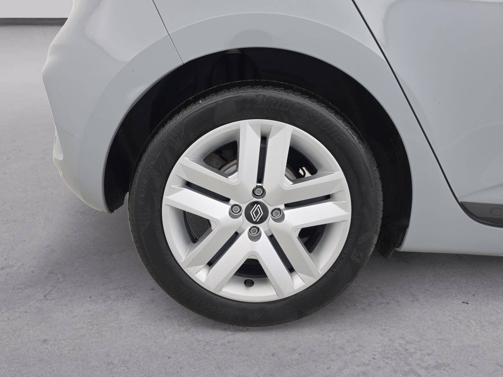 Vente en ligne Renault Clio 5 Clio E-Tech full hybrid 145 ch GSR2 au prix de 19 190 €