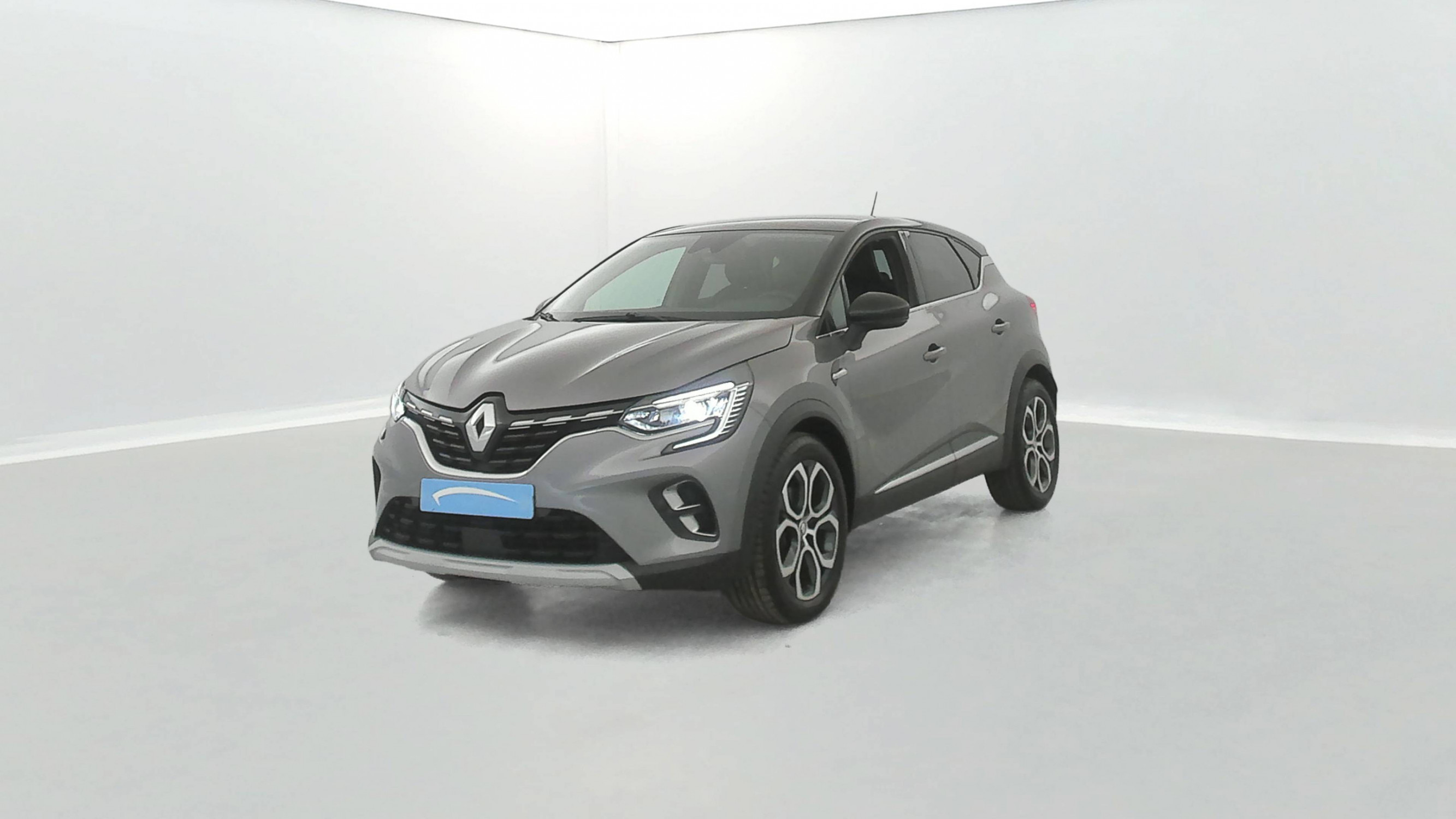 Renault Captur  E-Tech 145 - 21 occasion de 2022 en vente à Concarneau