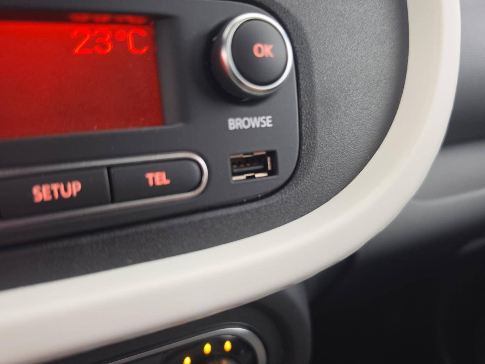 Vente en ligne Renault Twingo Electrique Twingo III E-Tech au prix de 13 990 €