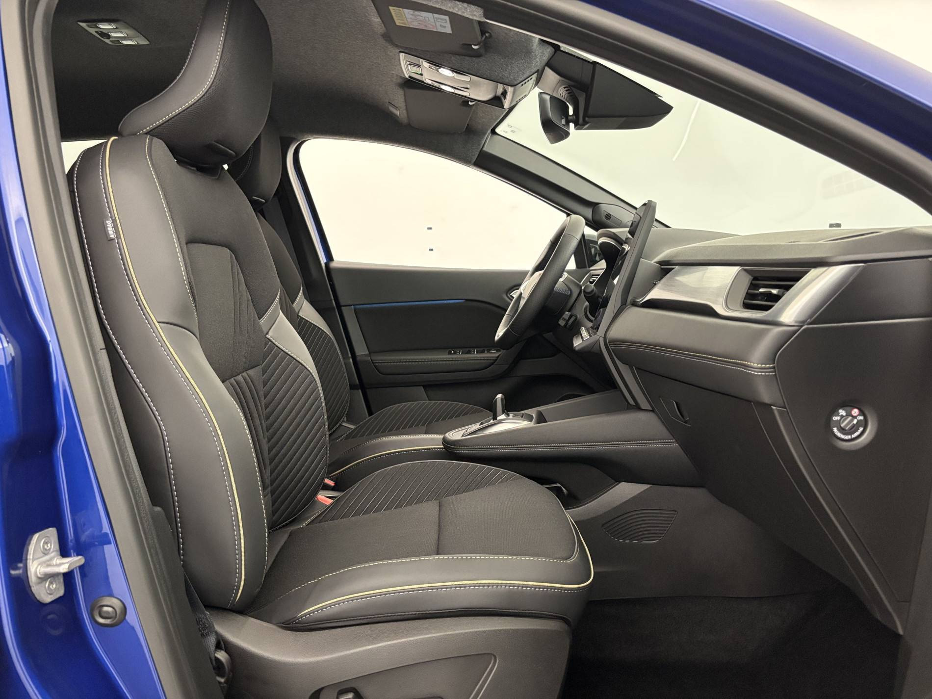 Vente en ligne Renault Symbioz  E-Tech full hybrid 160 ch au prix de 32 490 €